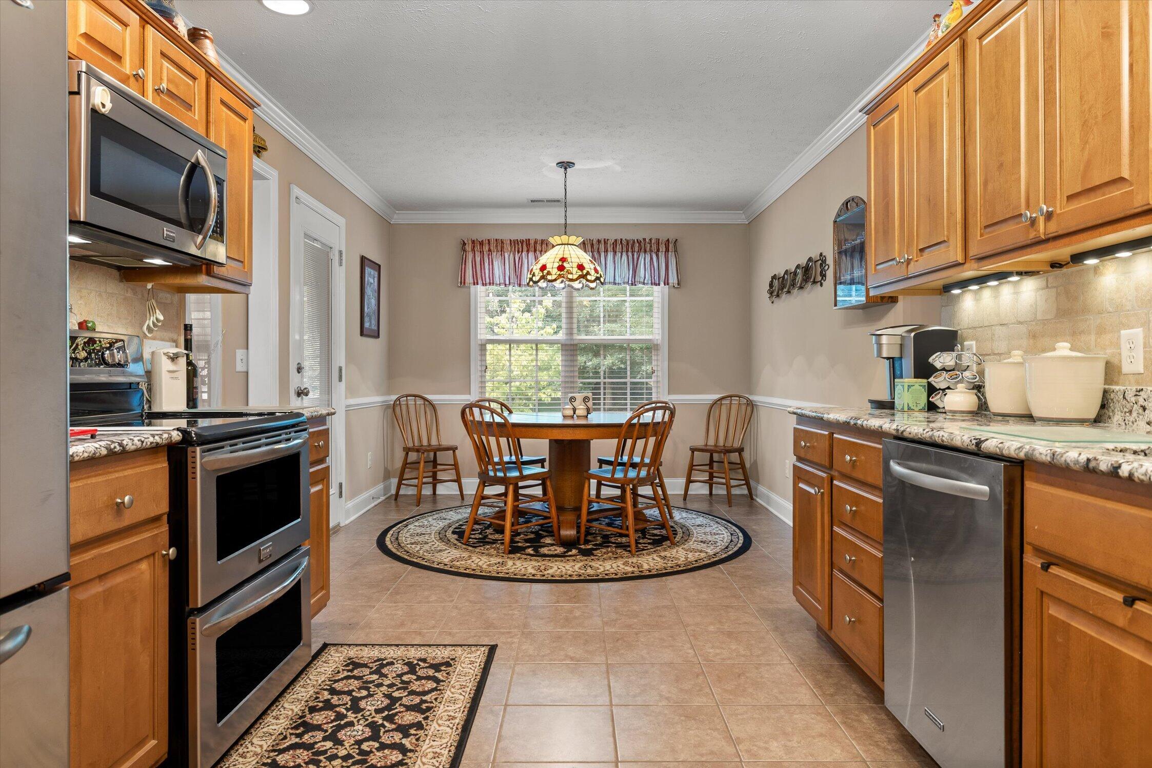 322 Peachtree Circle