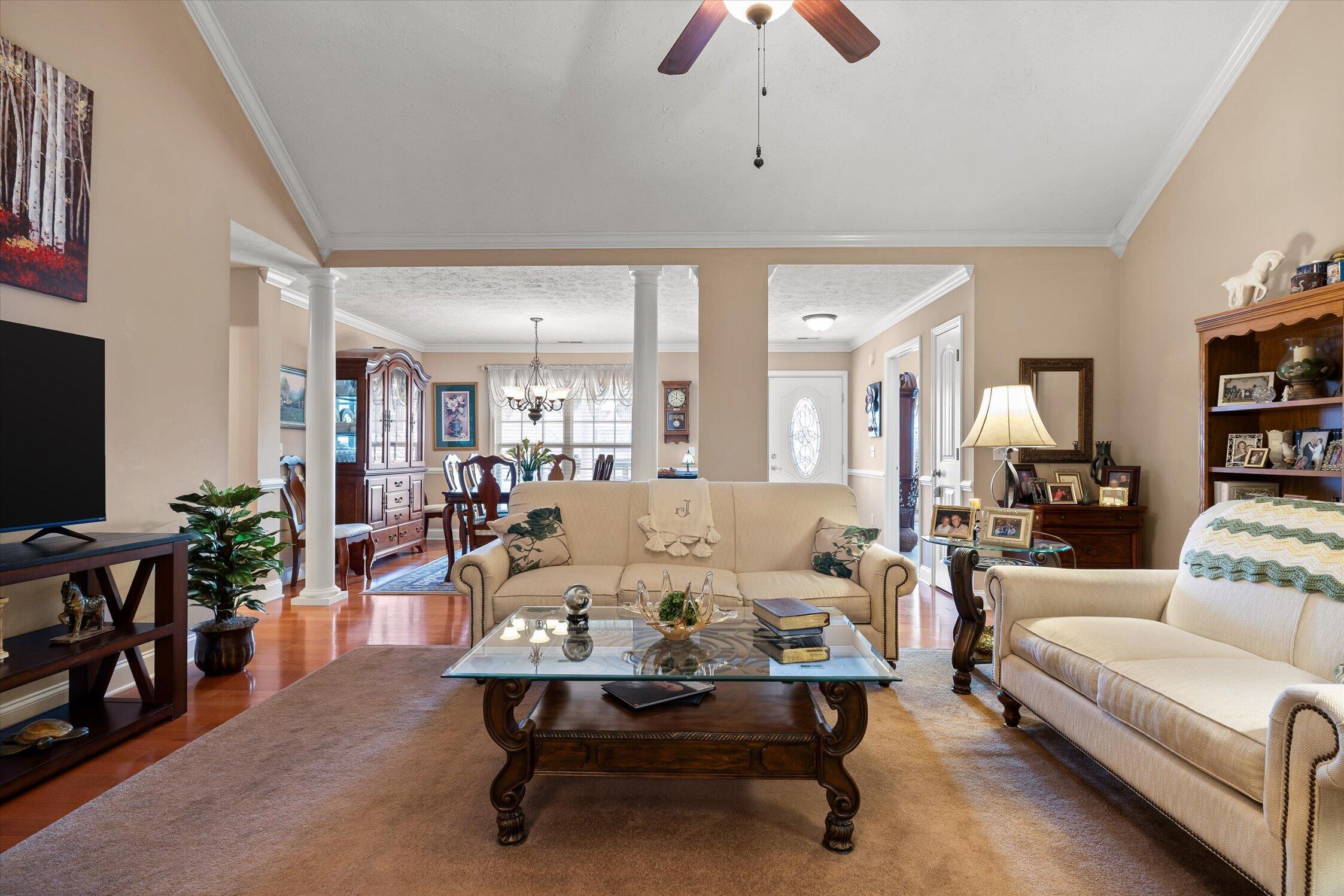 322 Peachtree Circle