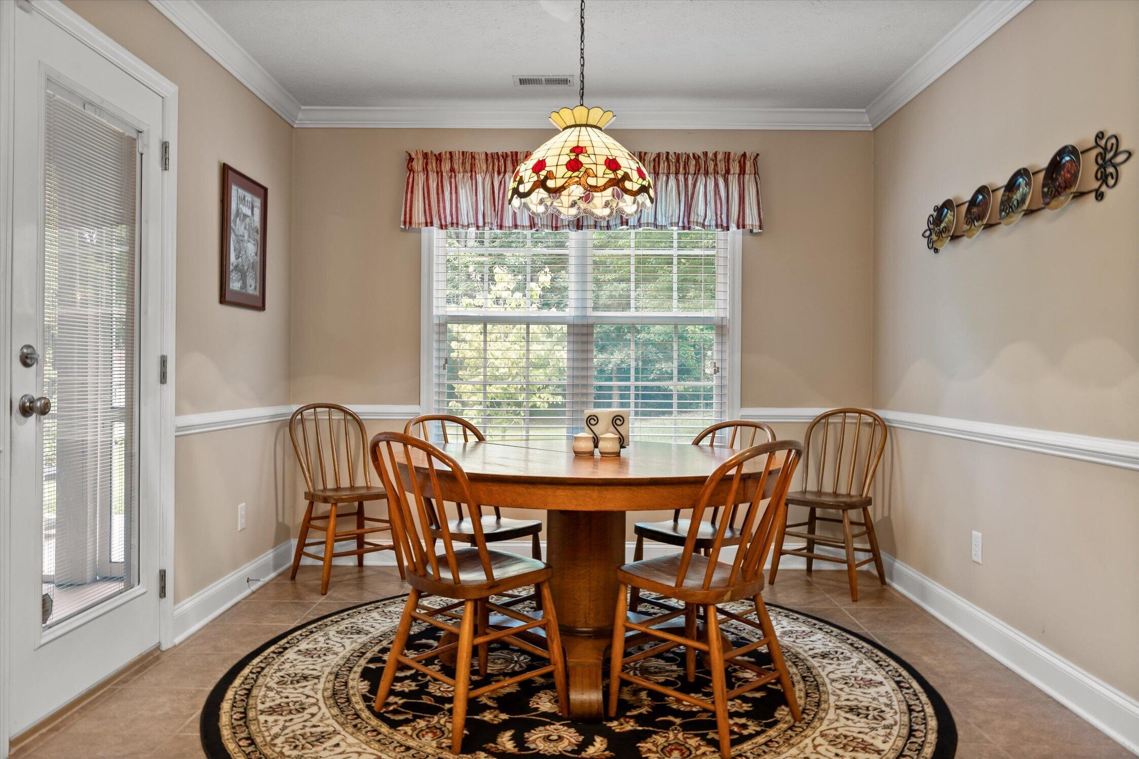 322 Peachtree Circle