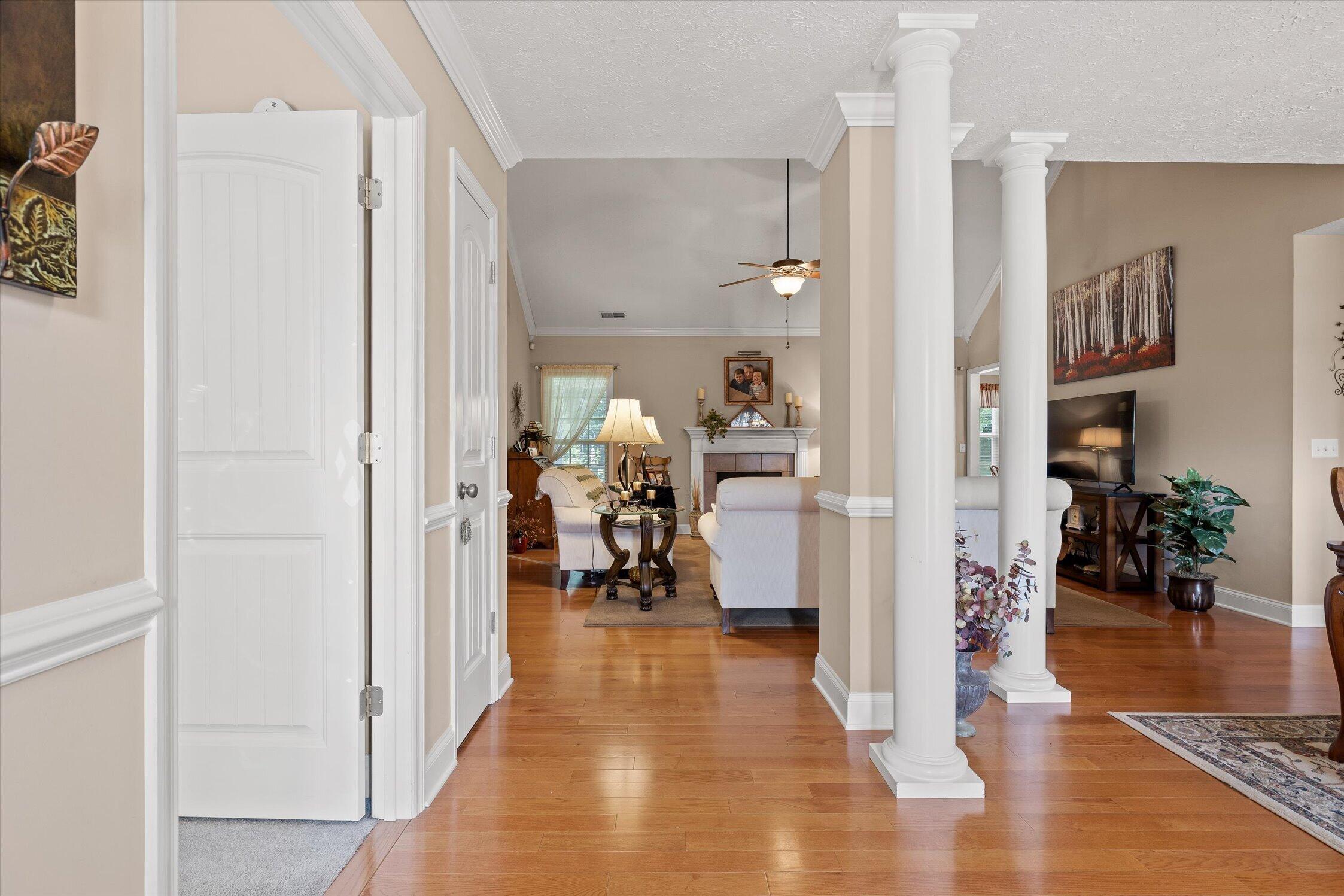 322 Peachtree Circle