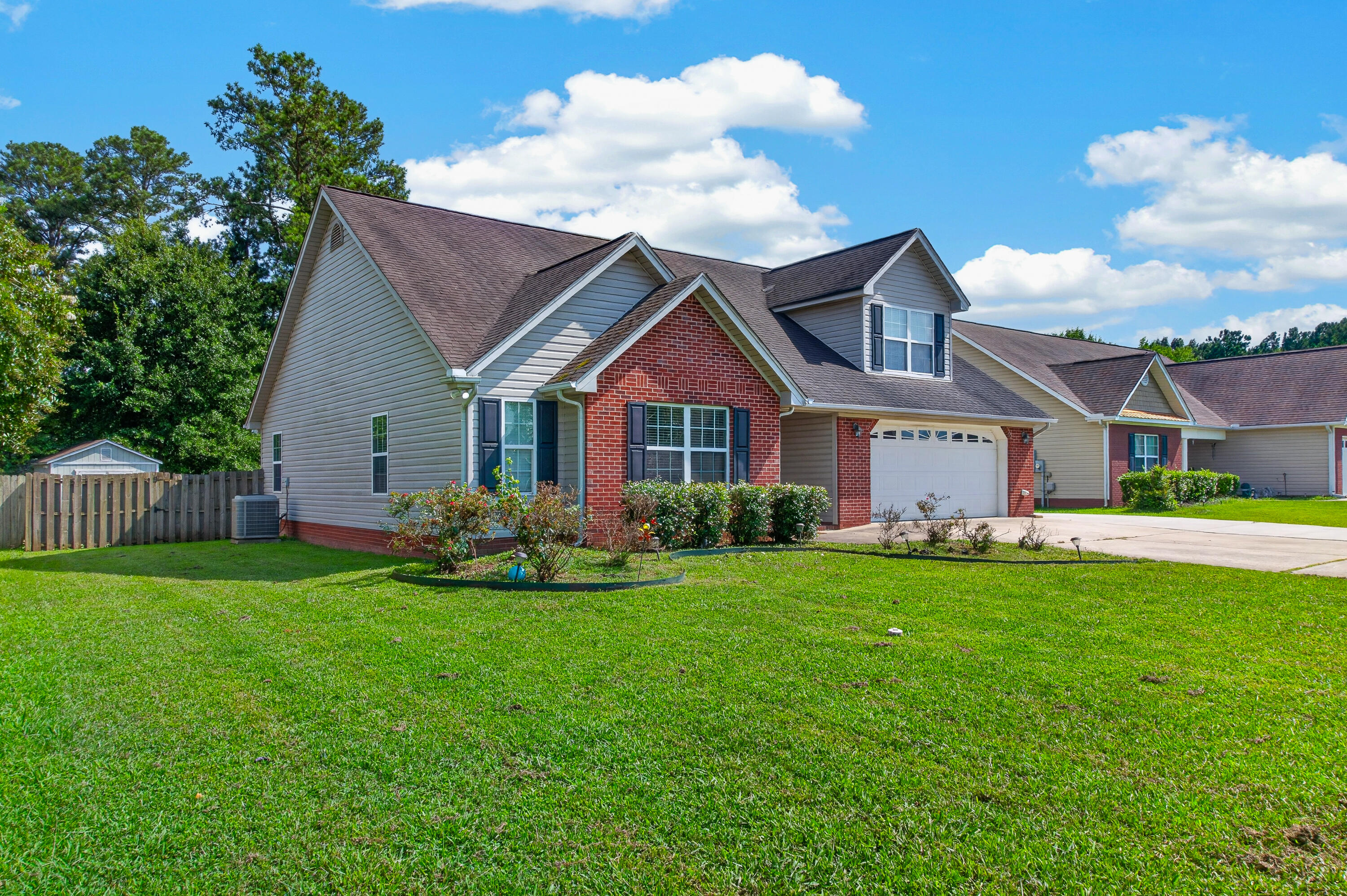 67 Gem Drive