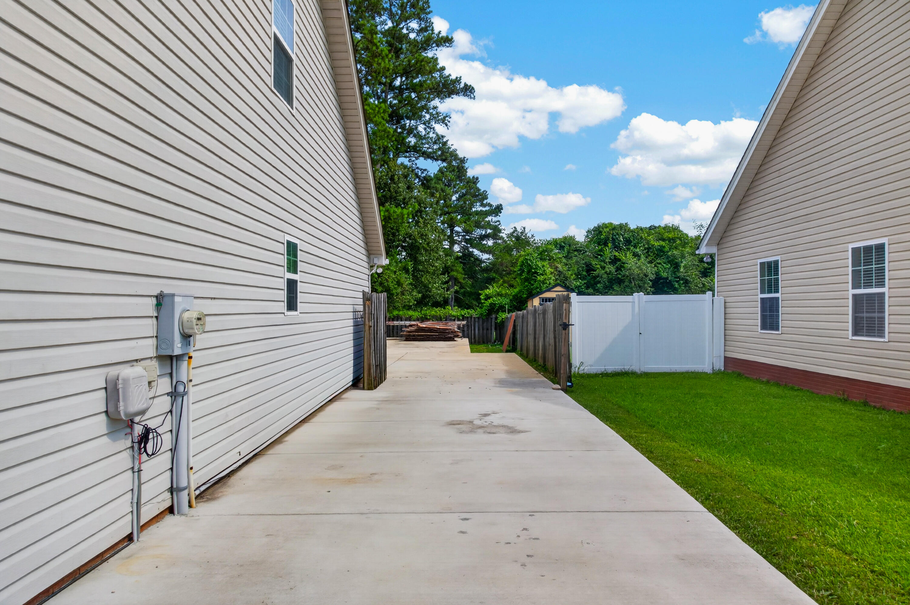 67 Gem Drive