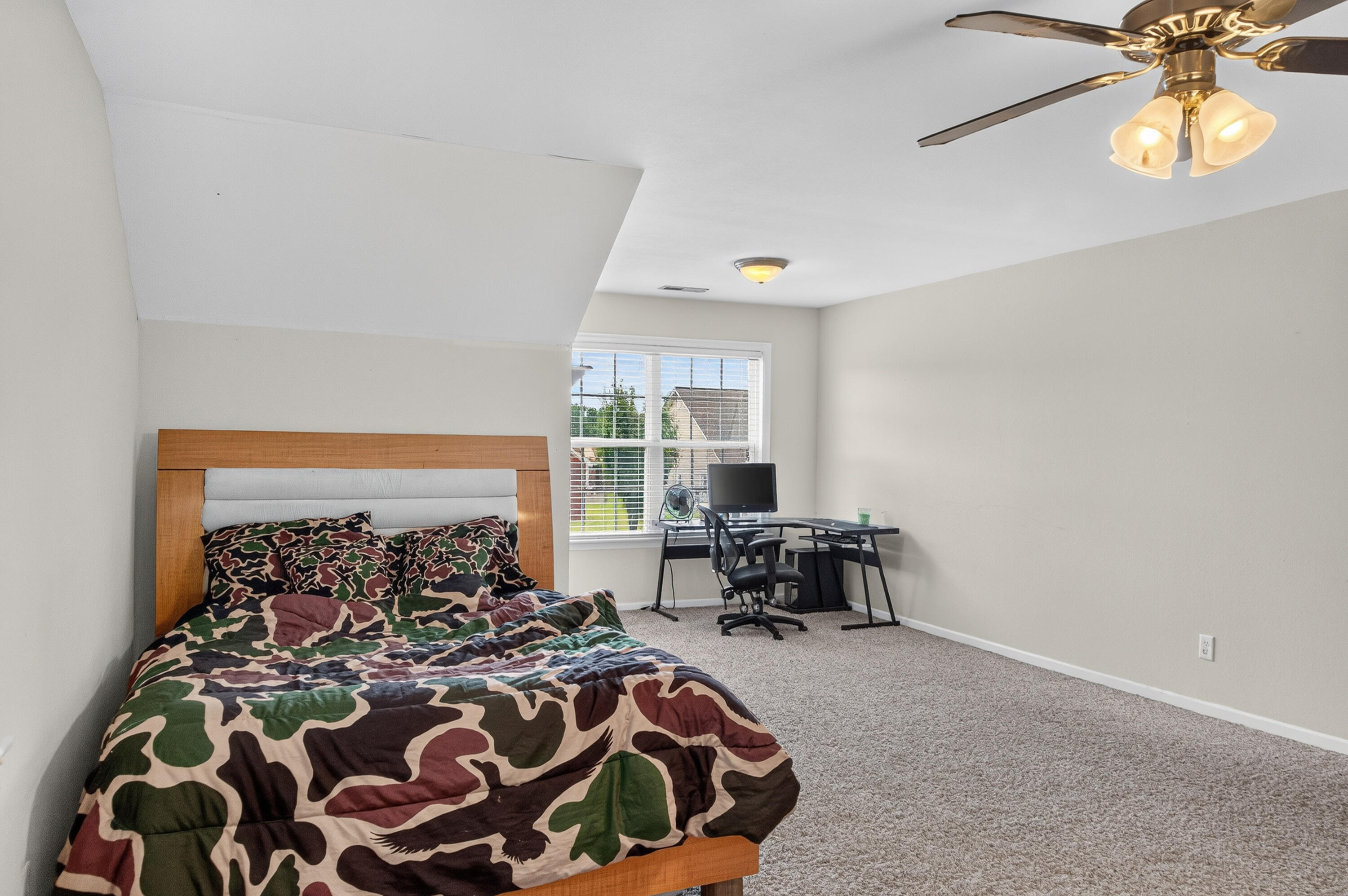 67 Gem Drive
