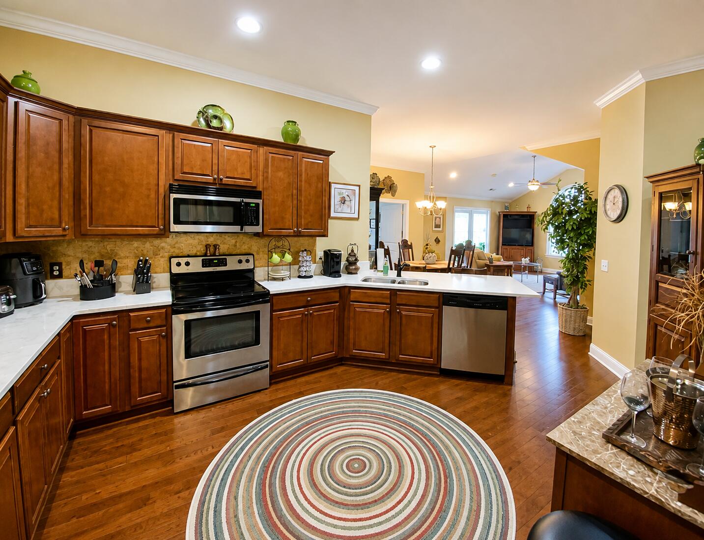 1663 Sedgefield Drive, 6a
