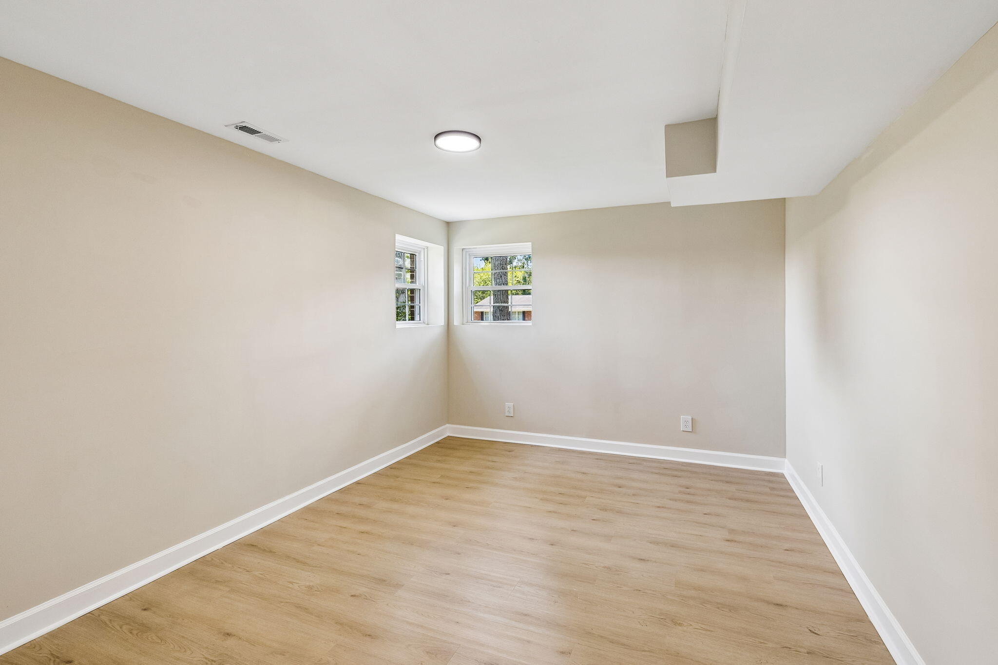 1200 Forest Green Drive