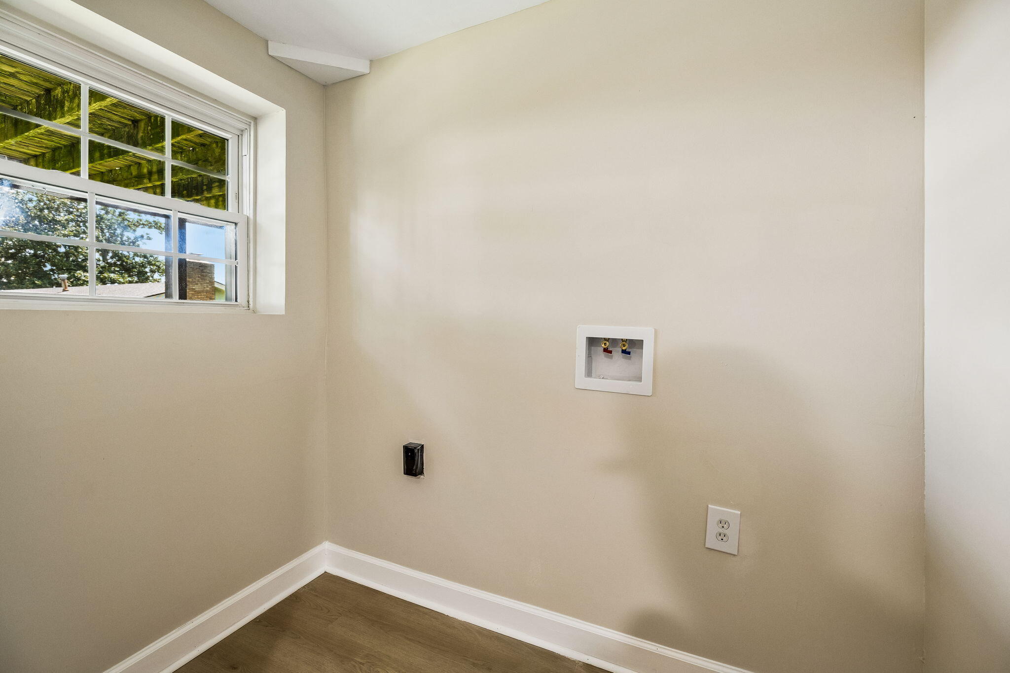 1200 Forest Green Drive