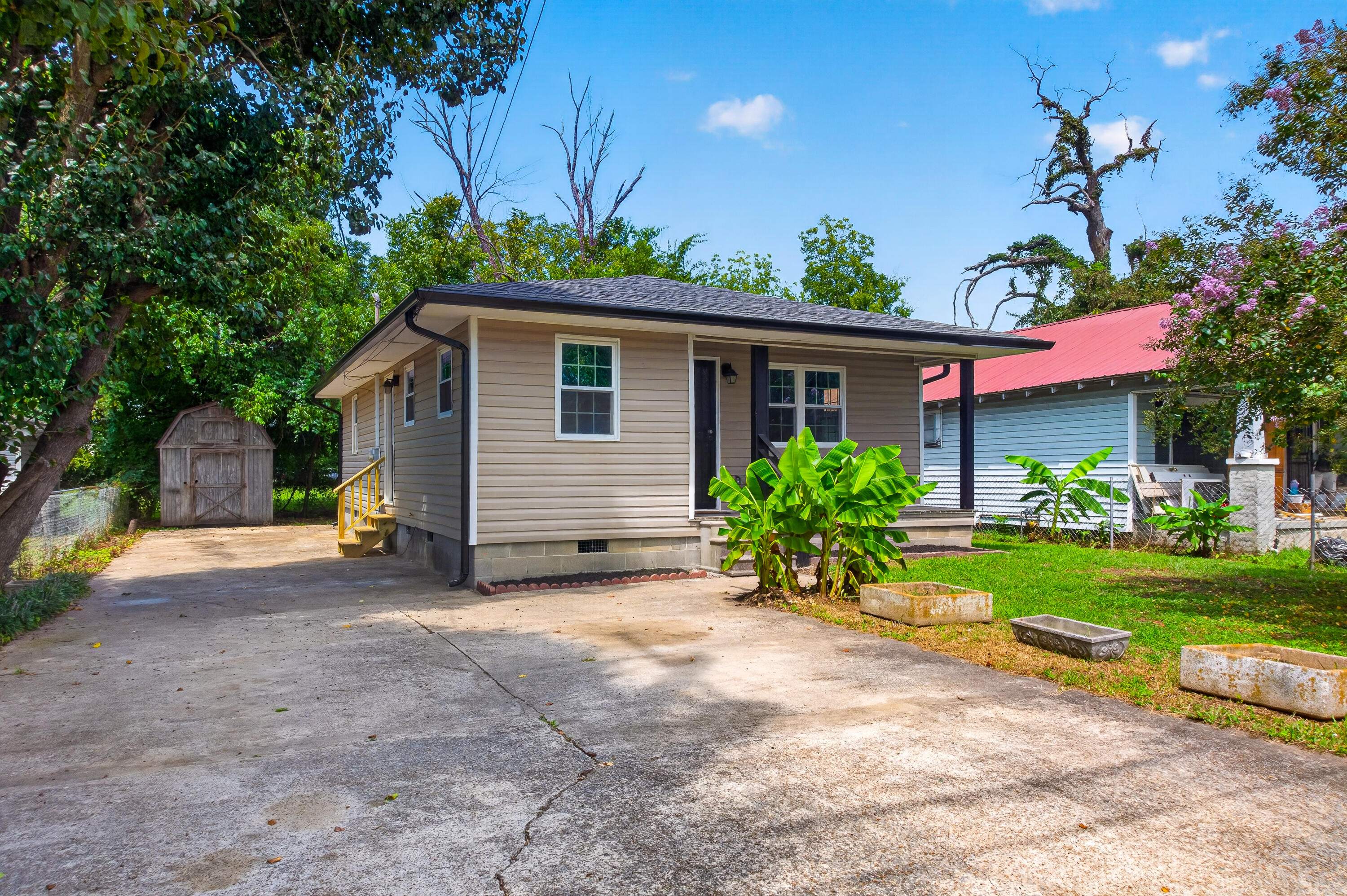 513 W Gordon Avenue