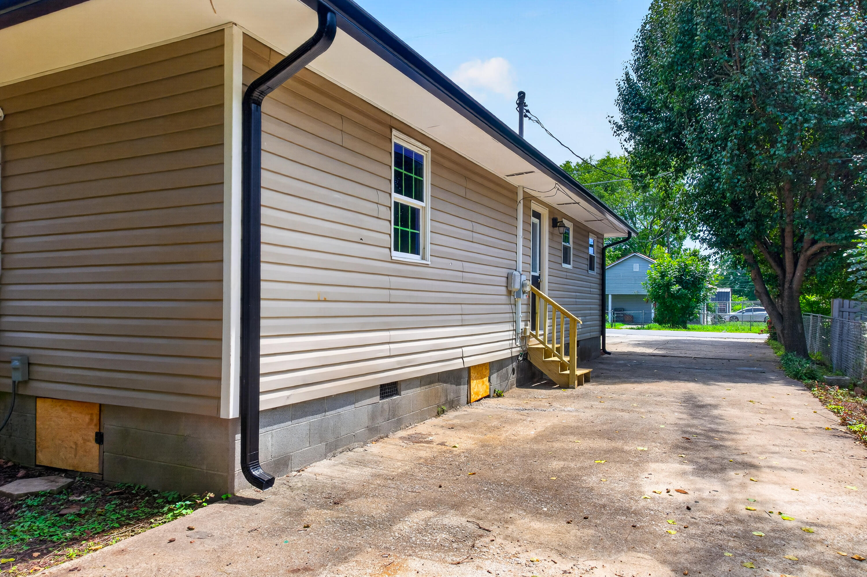 513 W Gordon Avenue