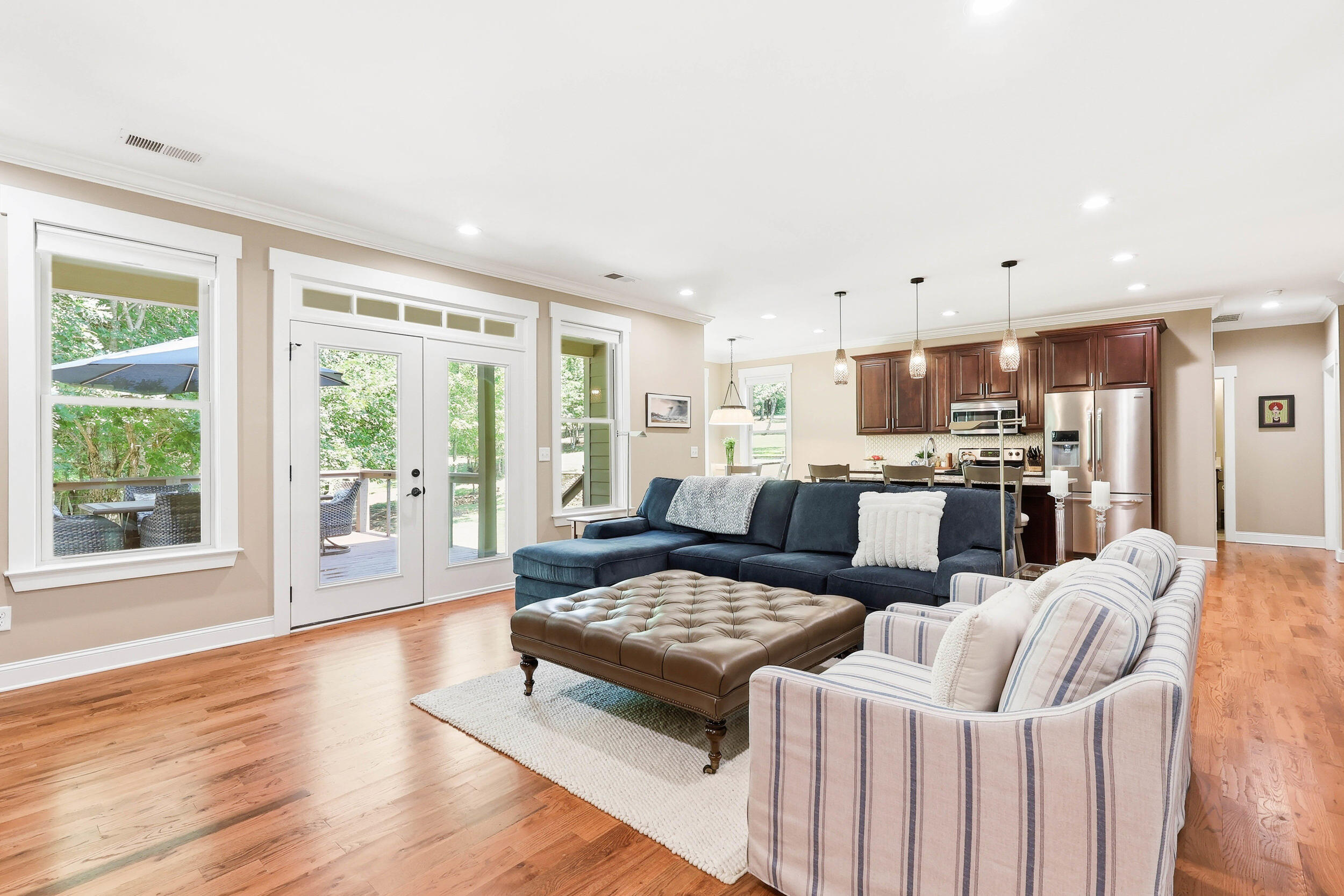 1625 River Bluffs Drive