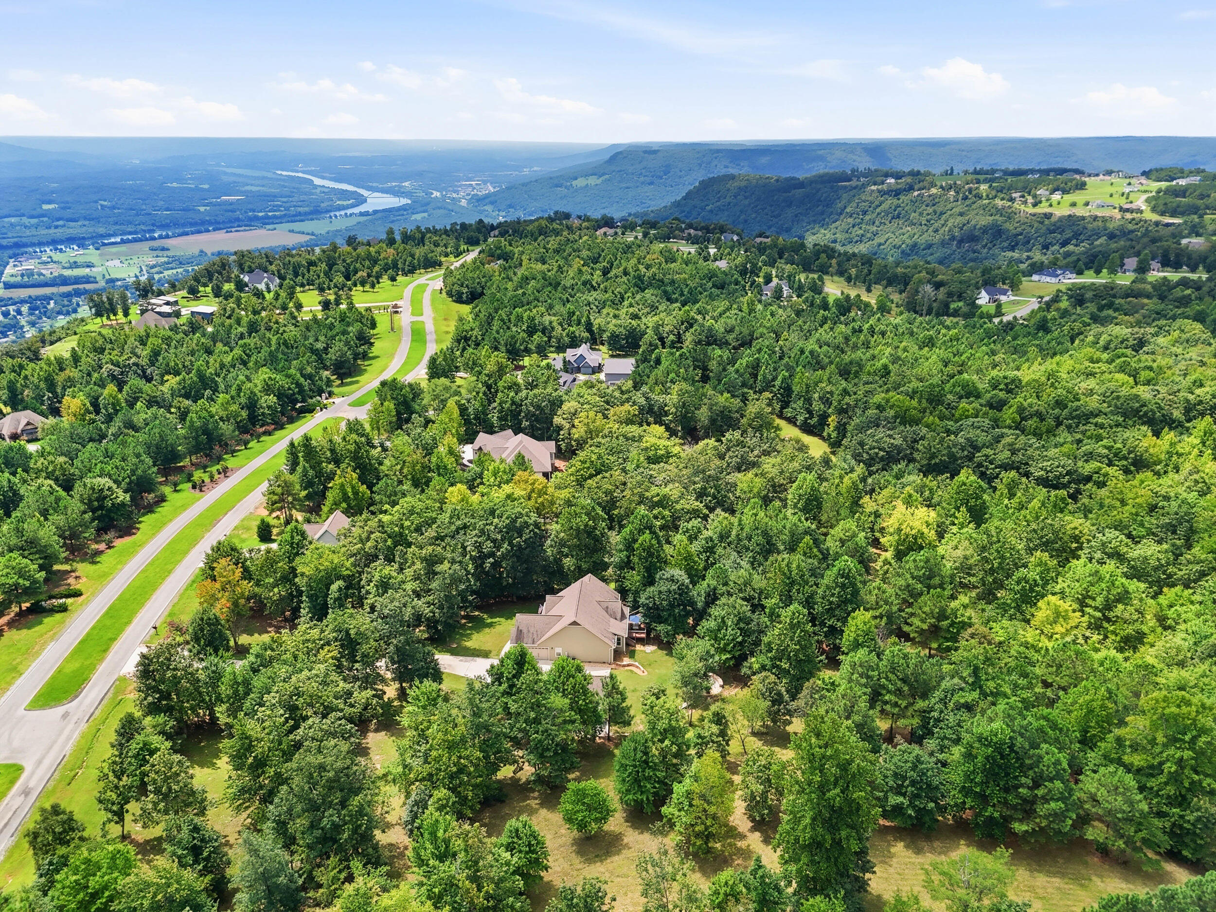 1625 River Bluffs Drive