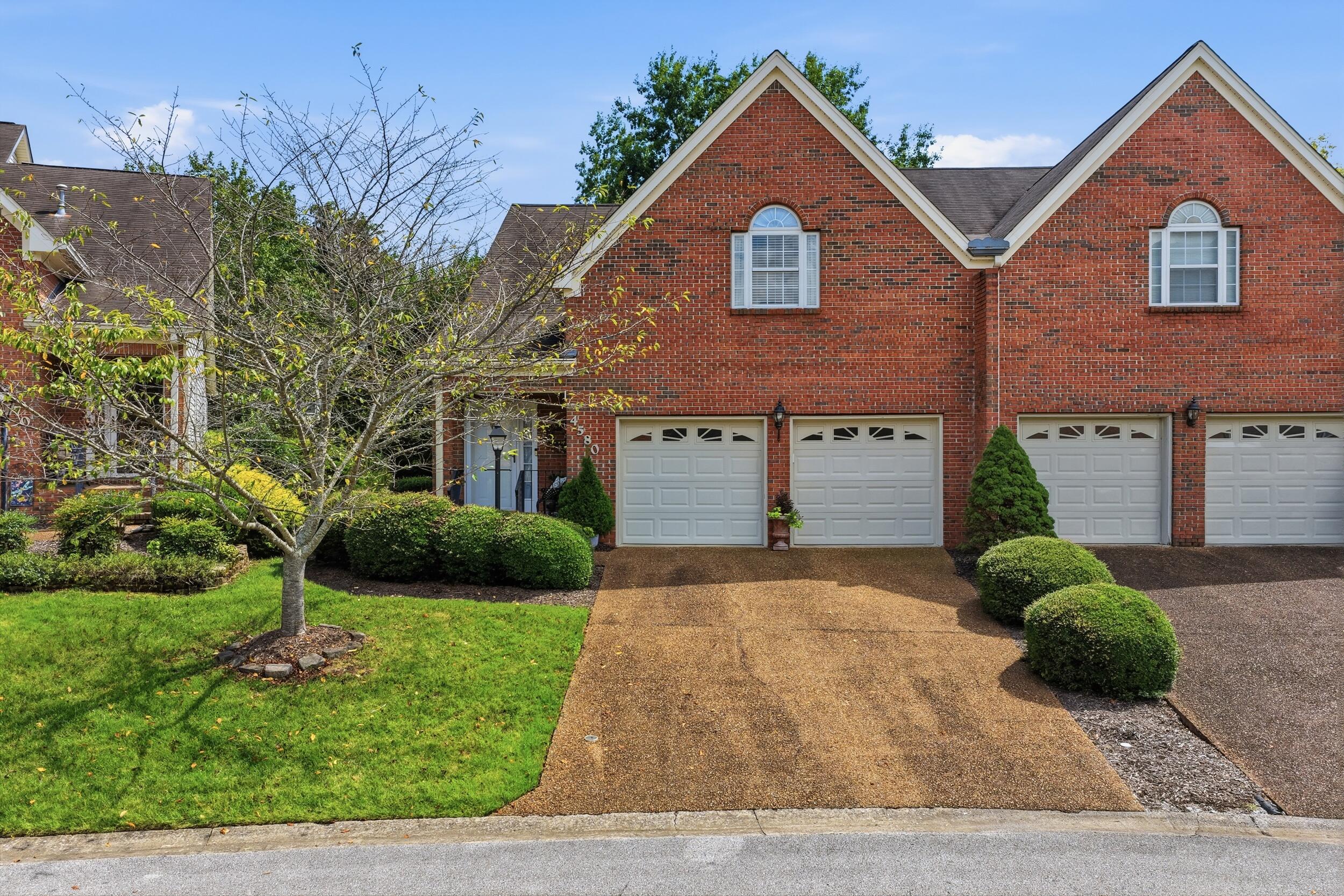 4580 Fire Pink Trail