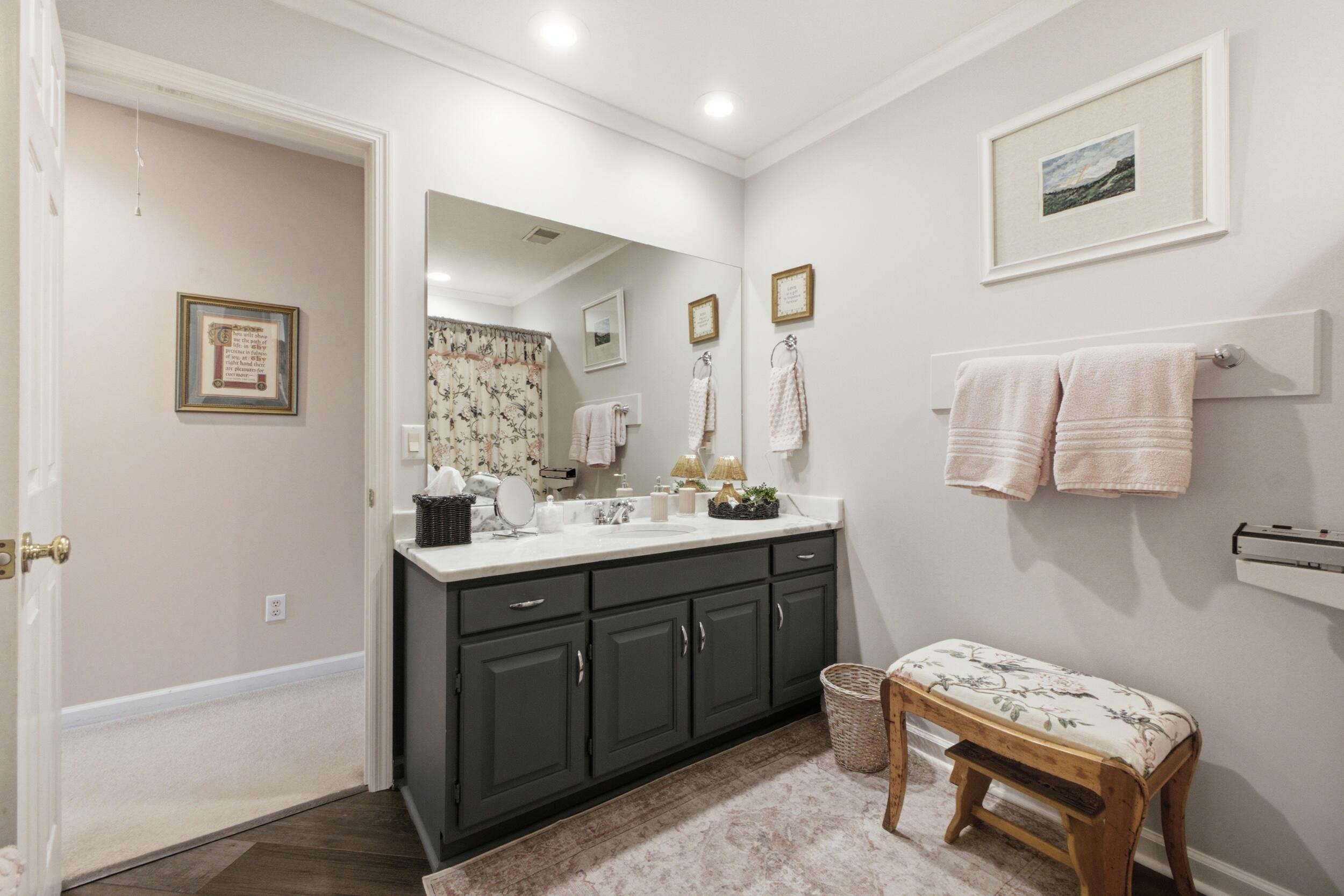 4580 Fire Pink Trail