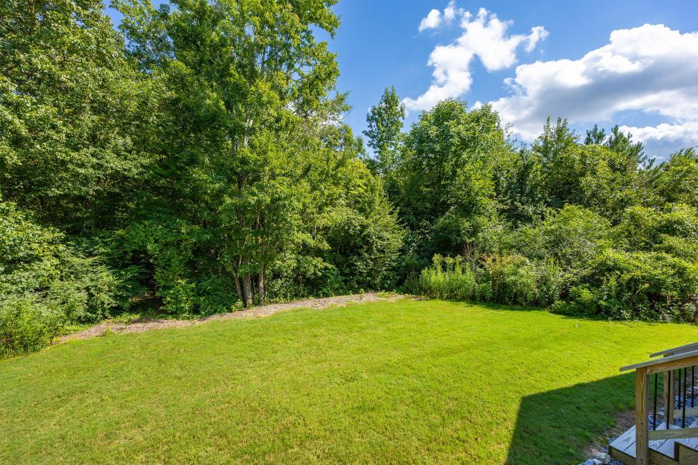 1428 Woodland Cove Drive NE