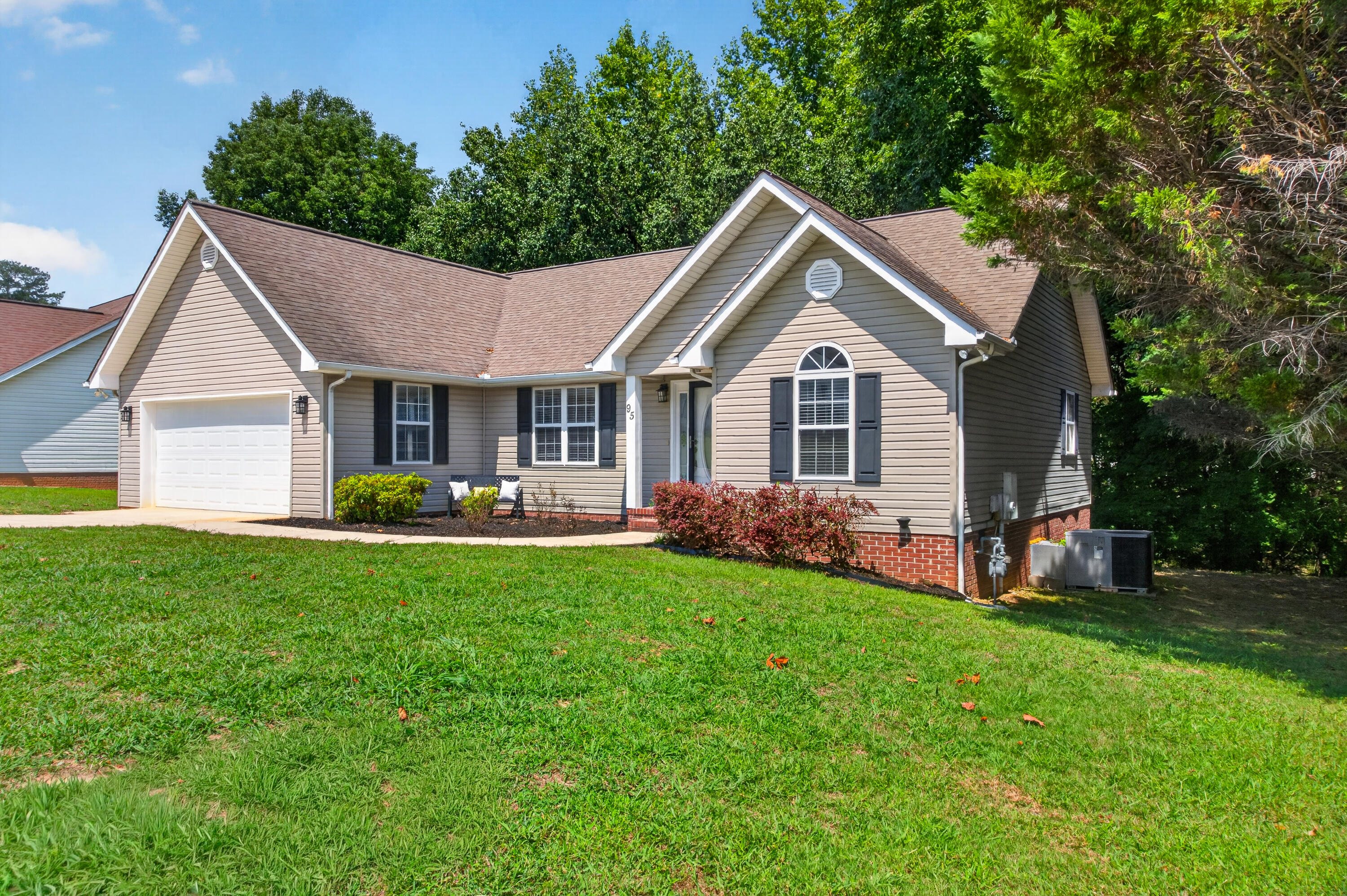 95 Creekview Drive