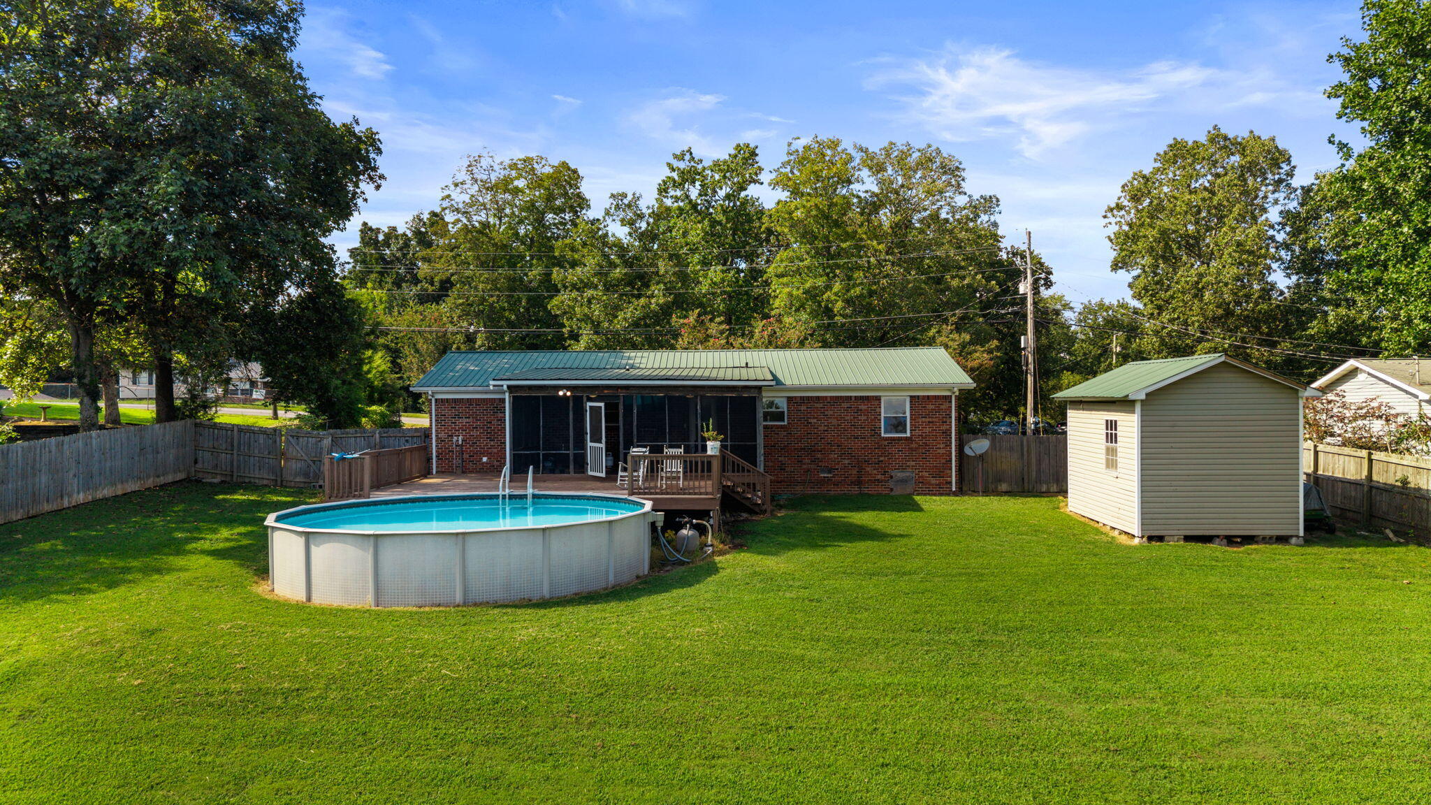 2044 Rolling Brook Drive NE