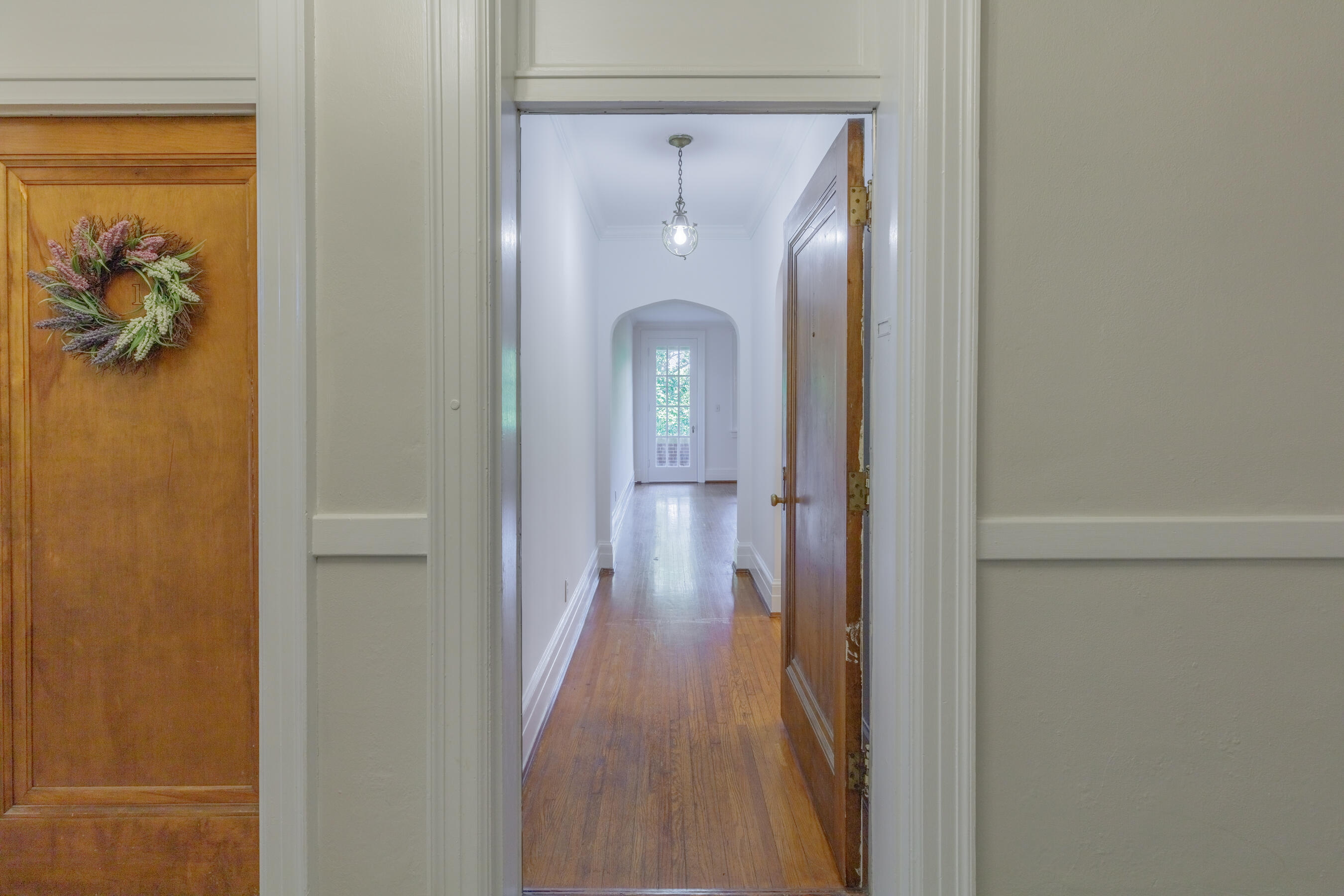 190 N Crest Road, 3