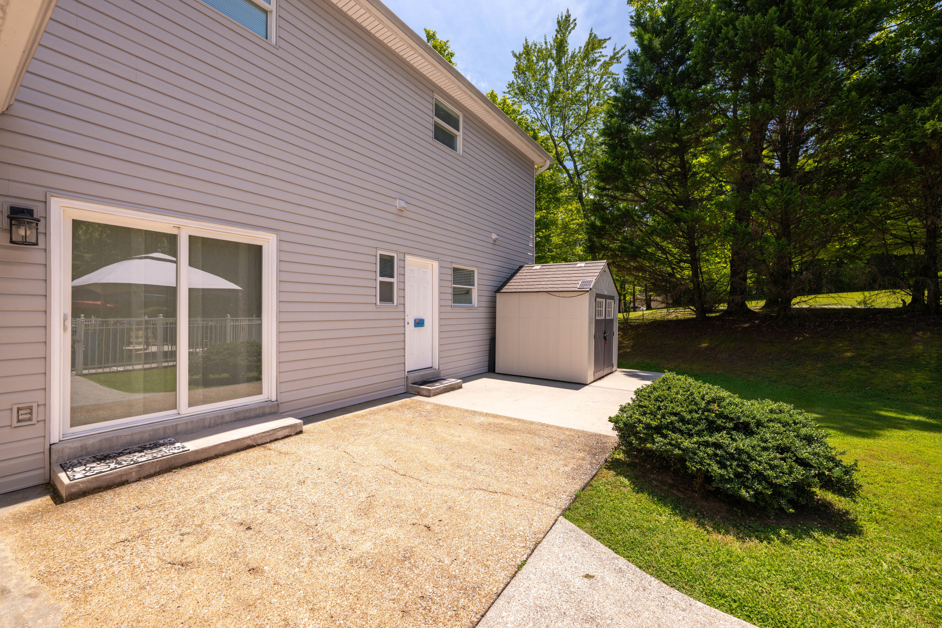 5551 Hunter Road