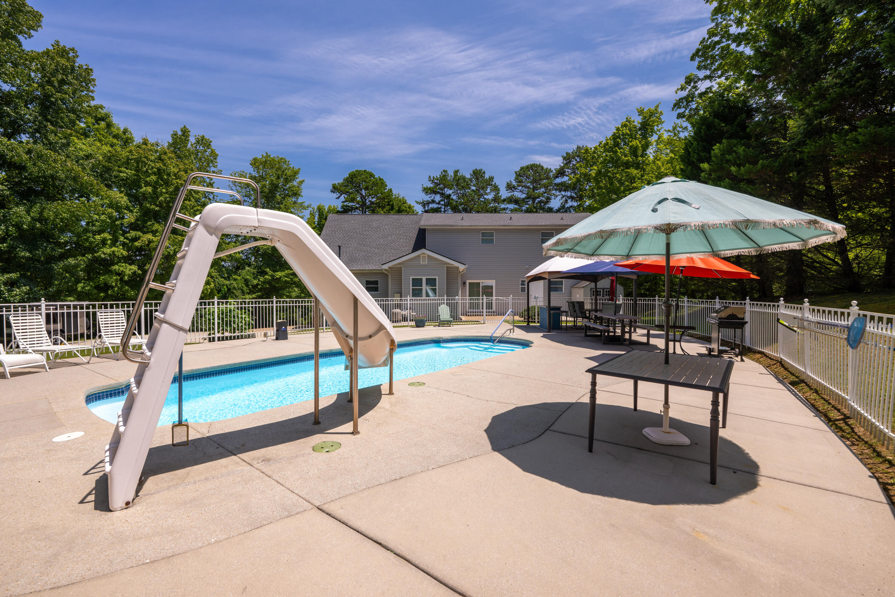 5551 Hunter Road