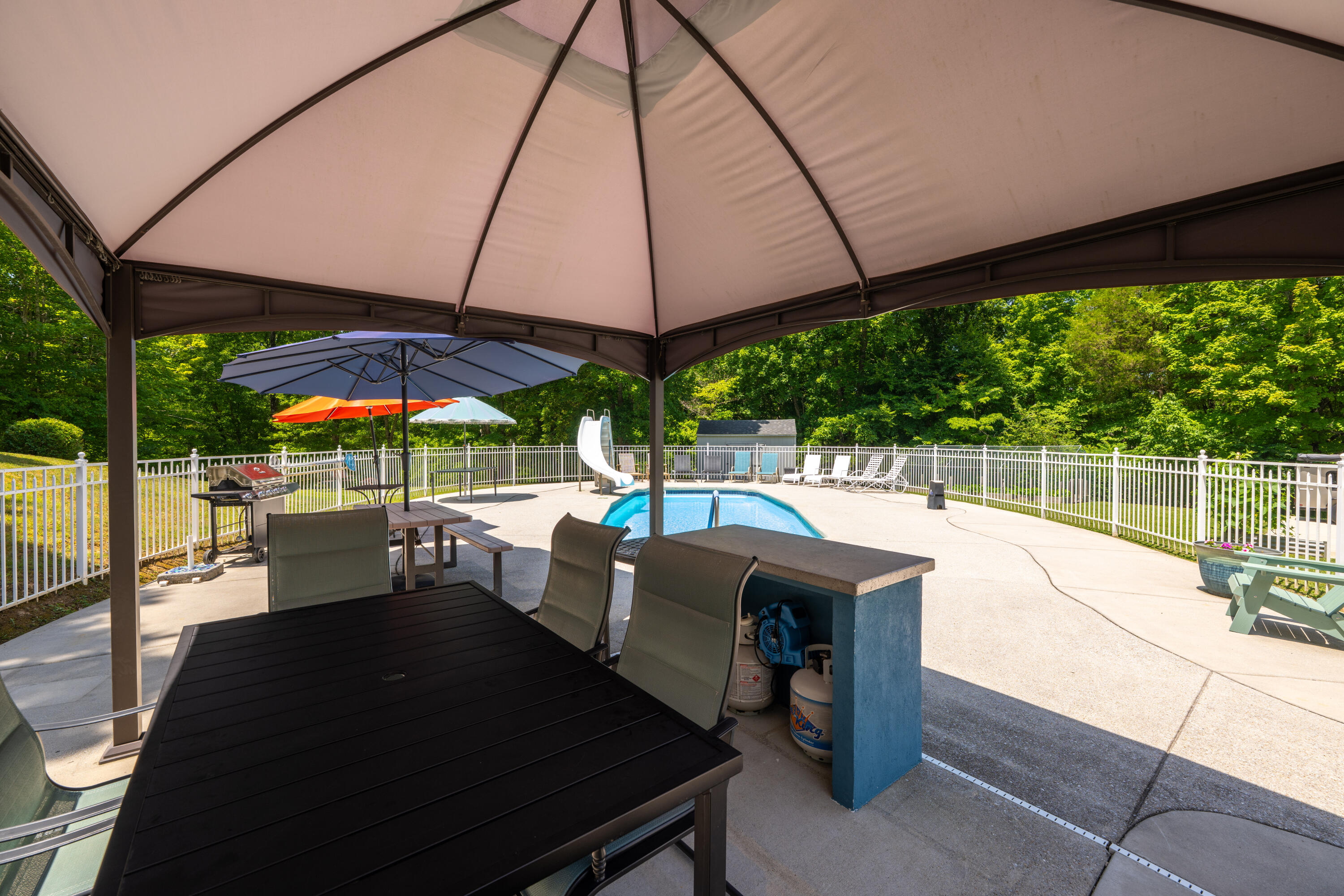 5551 Hunter Road