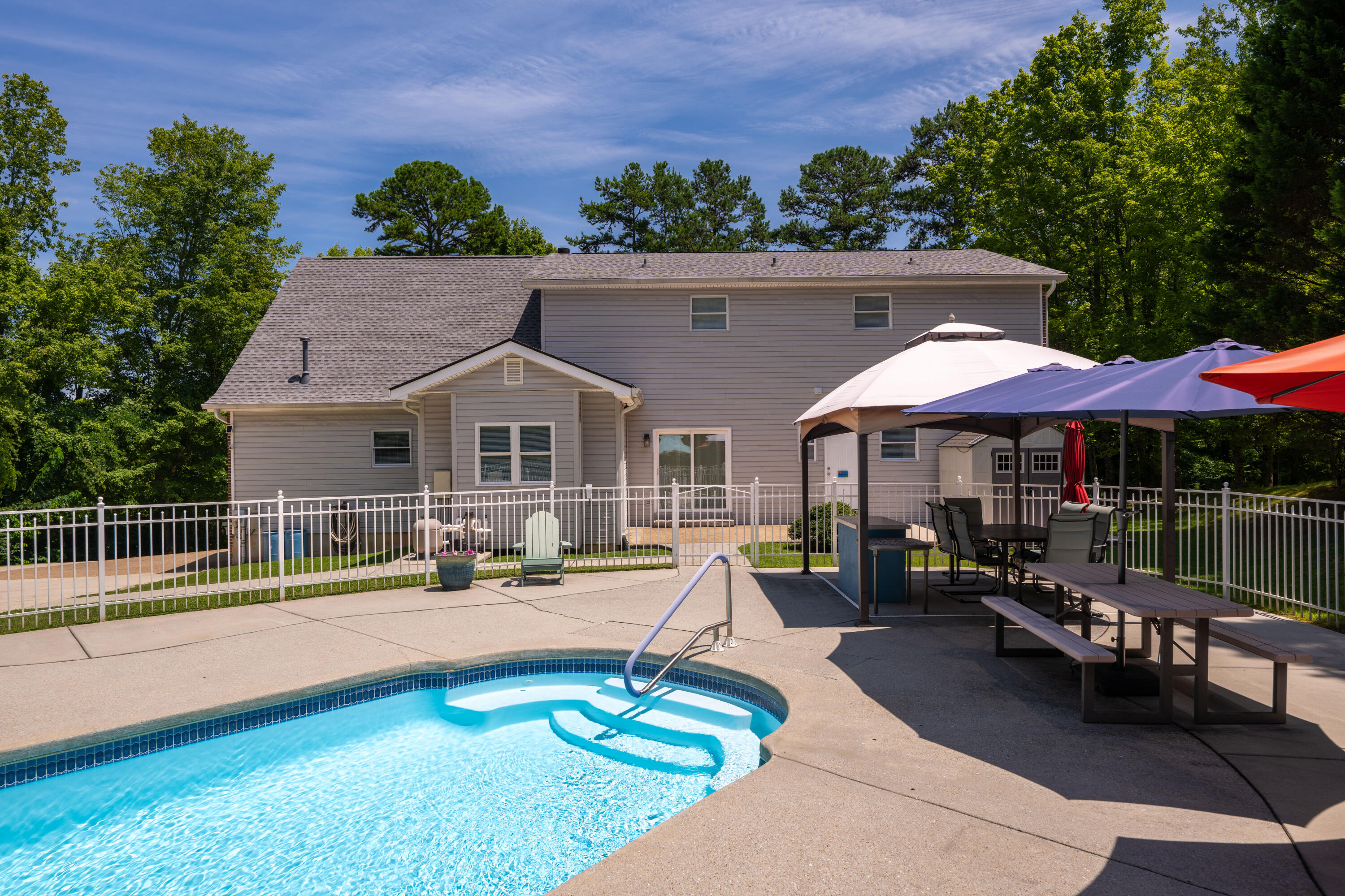 5551 Hunter Road