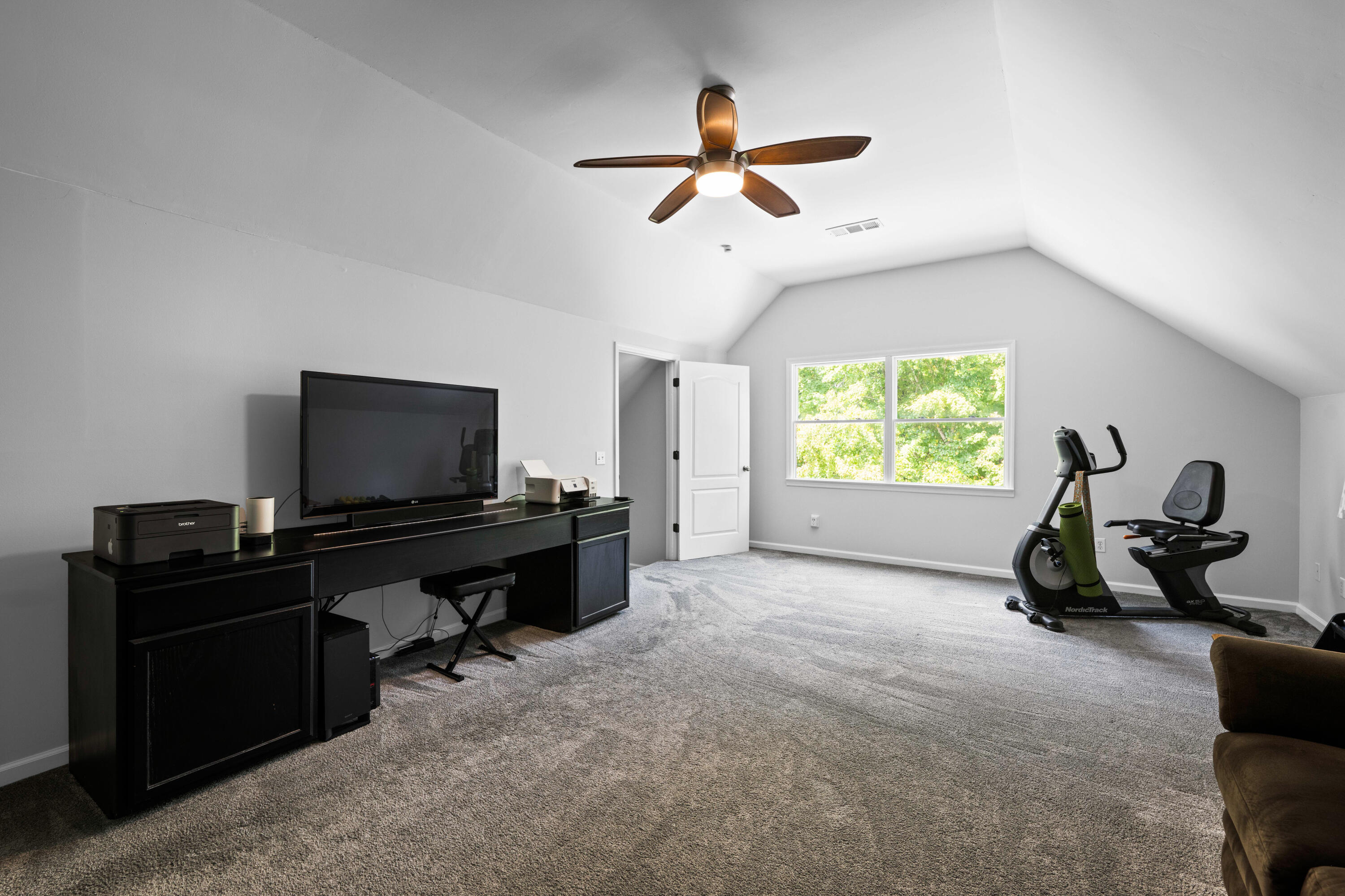 5551 Hunter Road