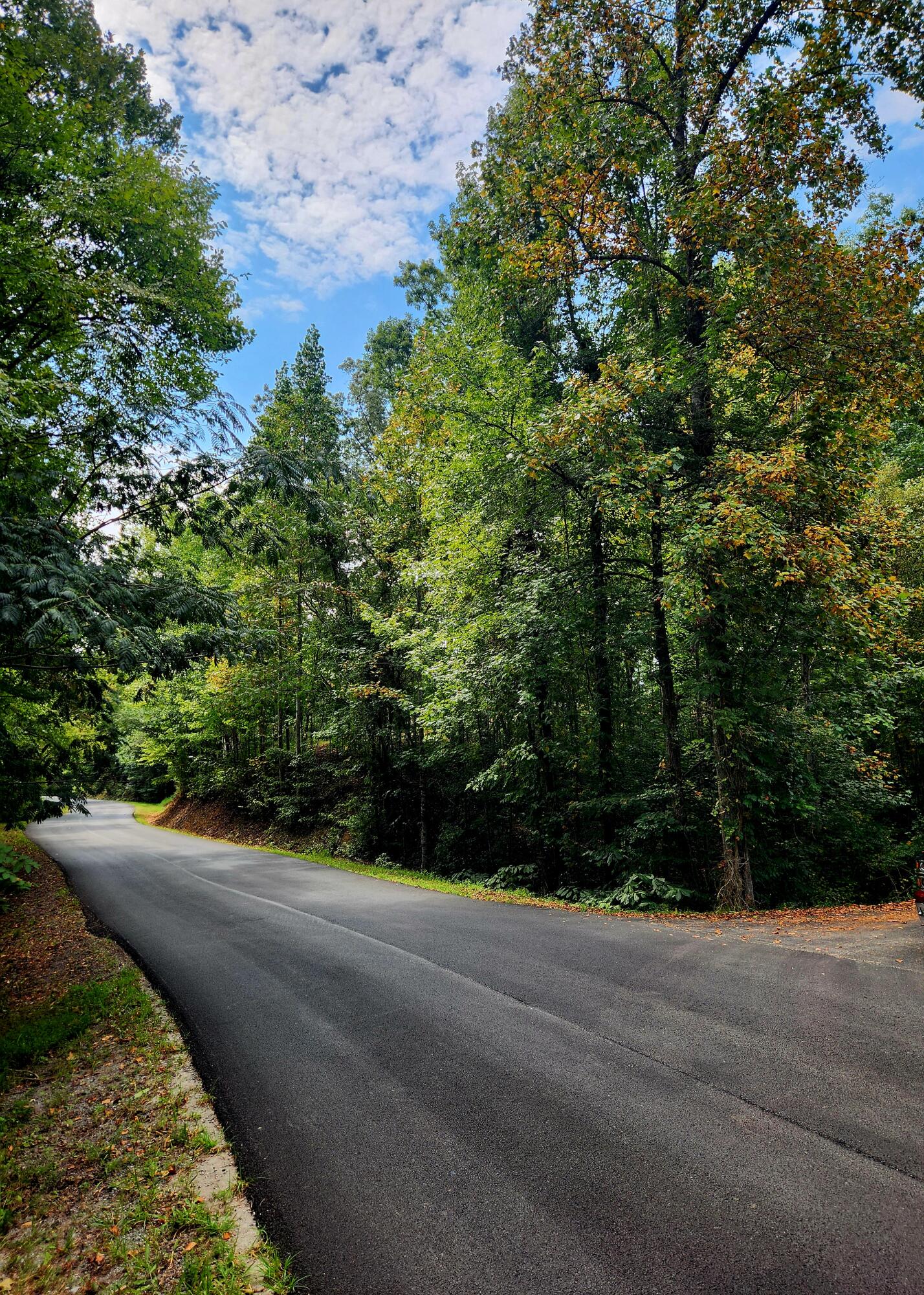 00 Waterview Drive, 17
