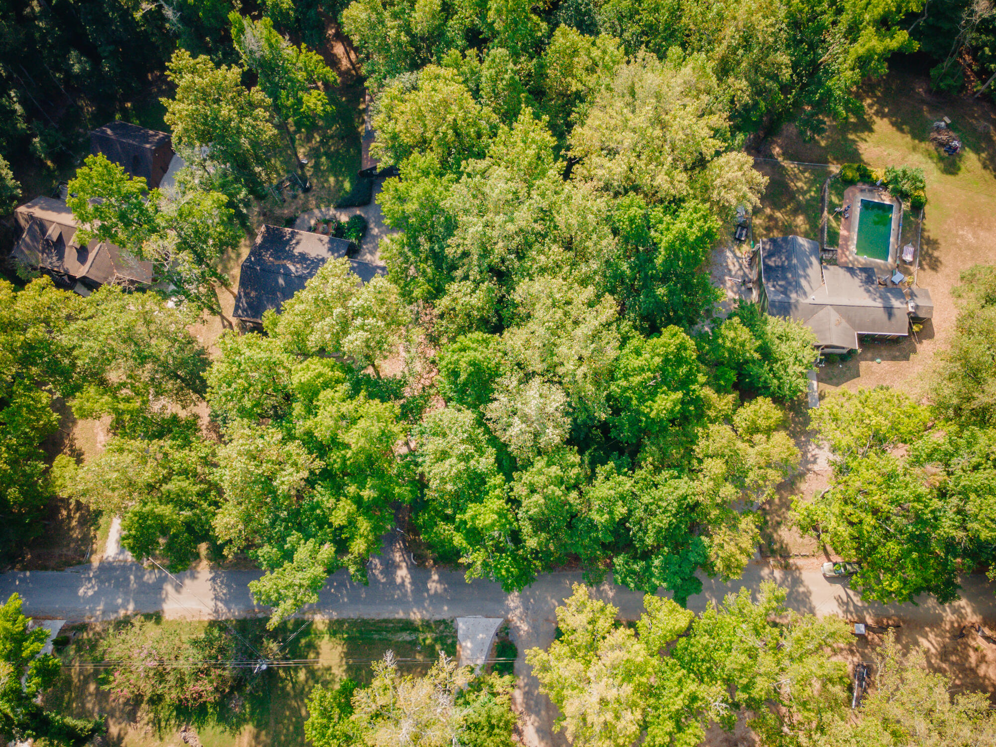 11912 Crestwood Trail