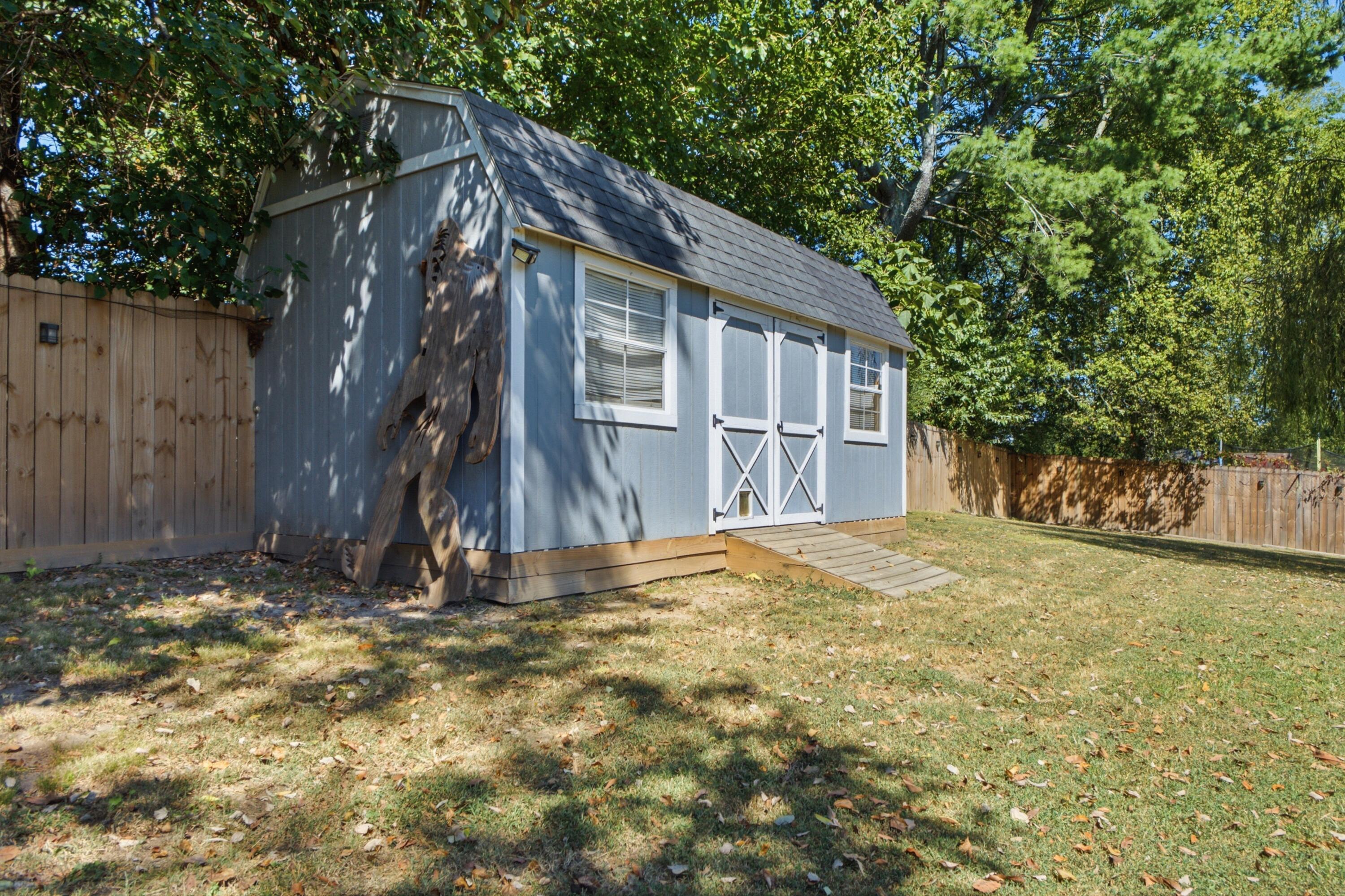 97 Edgewood Circle