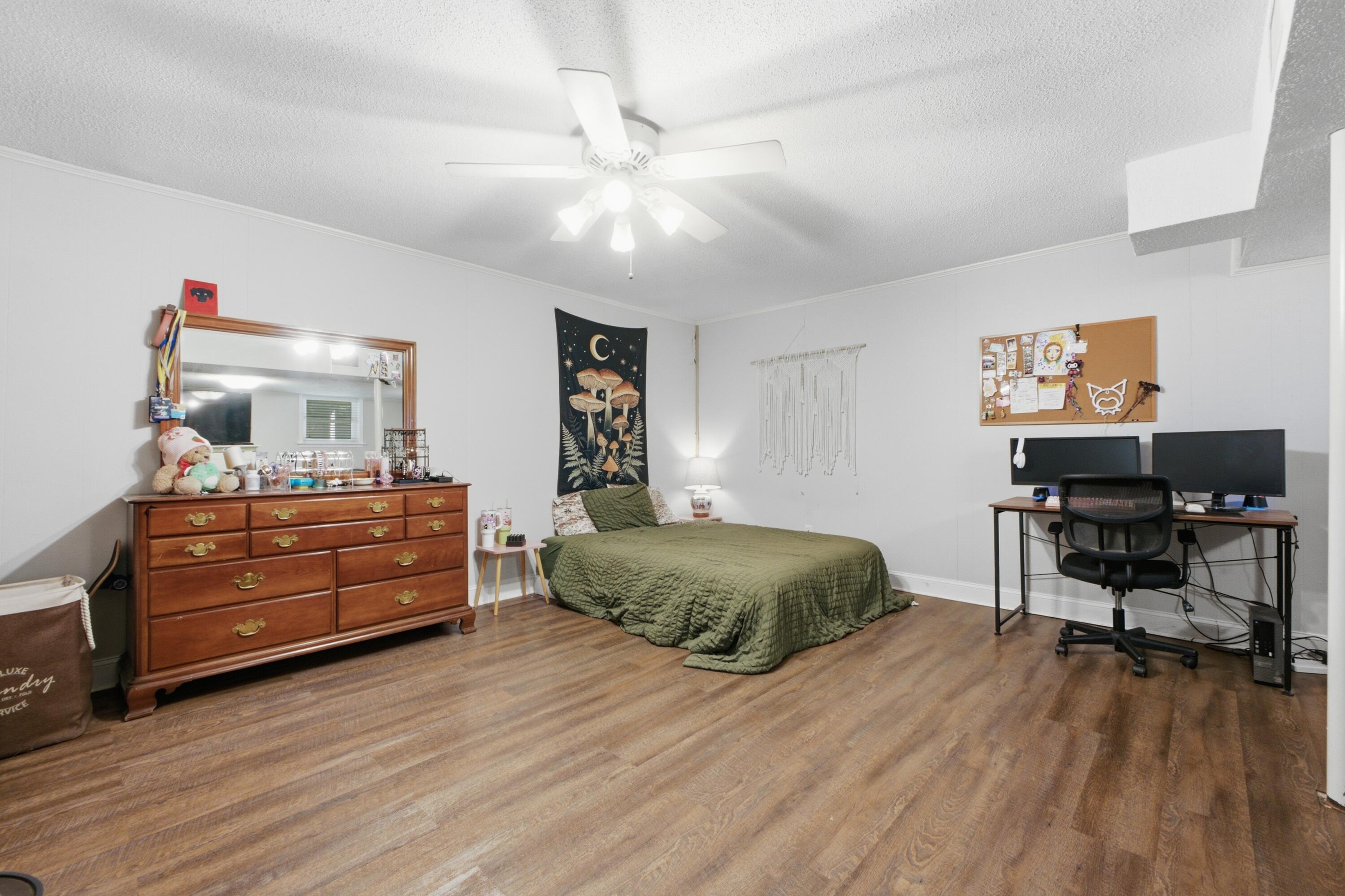 97 Edgewood Circle