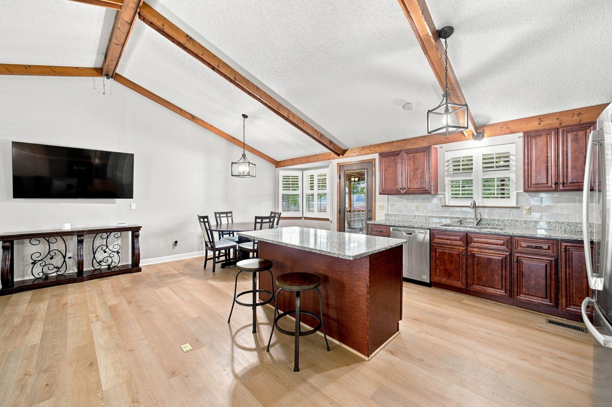 2825 Hidden Trail Lane