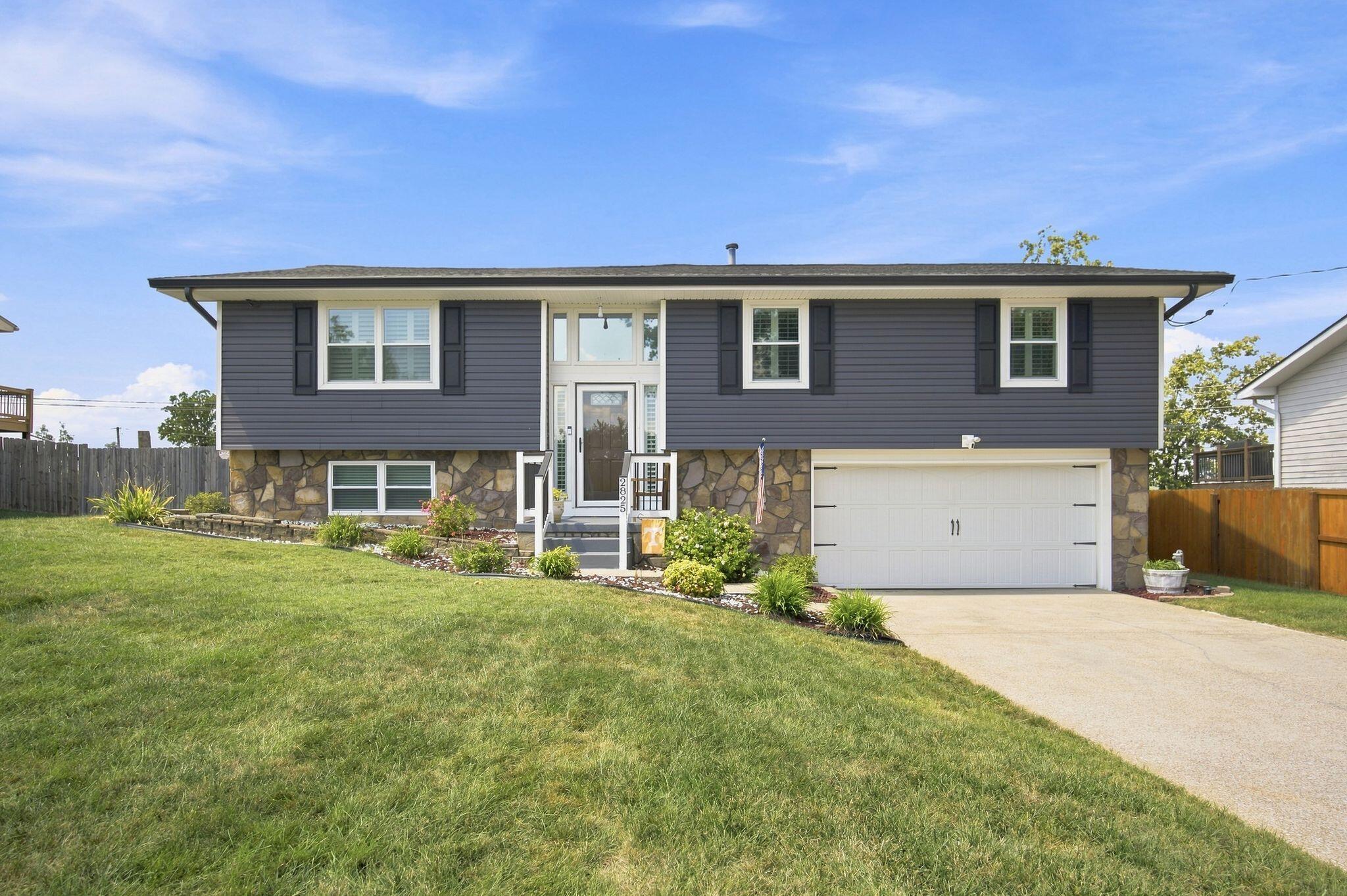 2825 Hidden Trail Lane