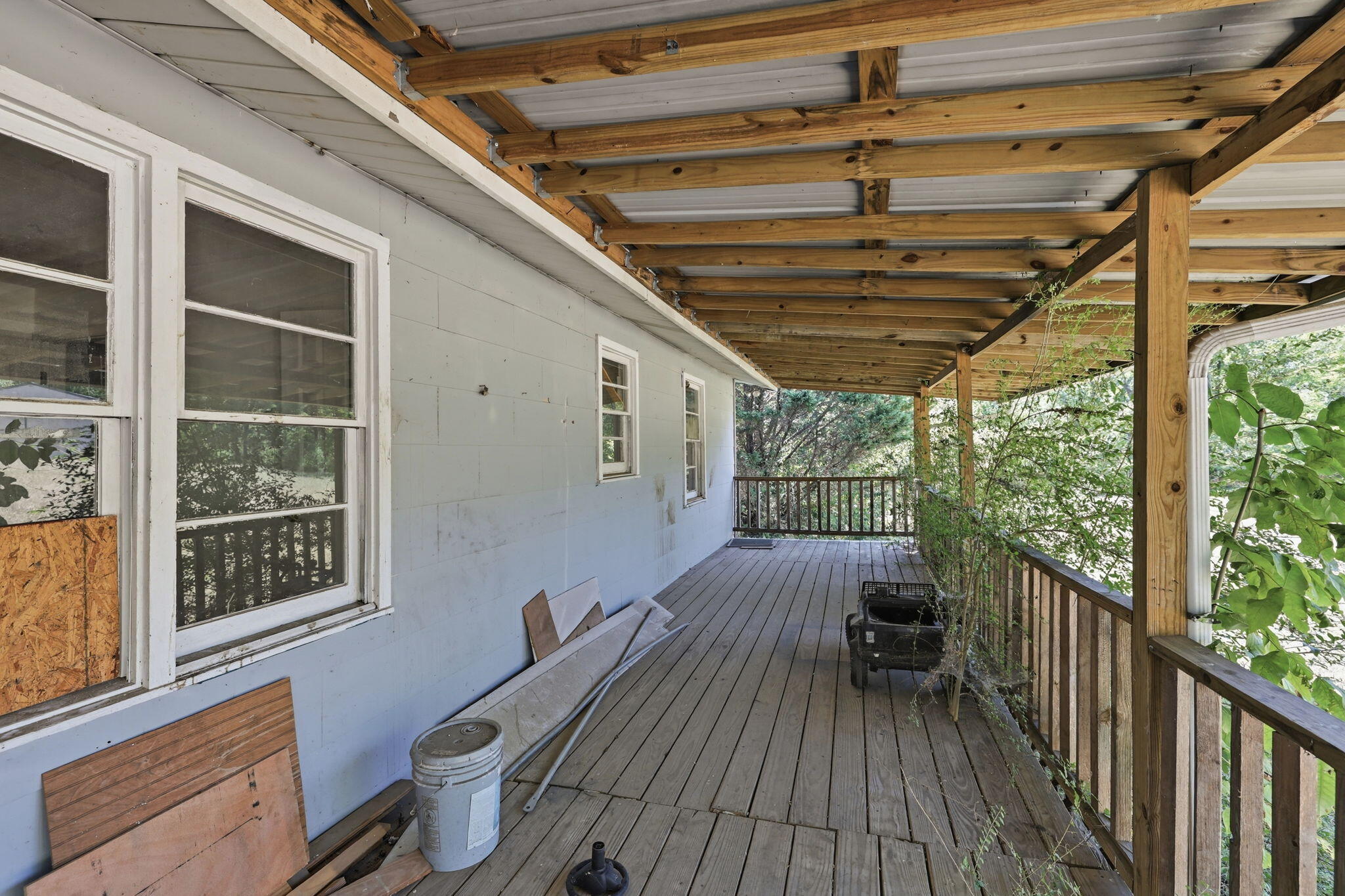 4320 Bonny Oaks Drive