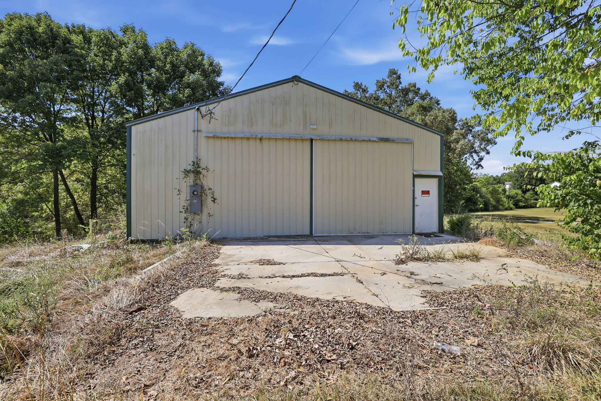 4320 Bonny Oaks Drive