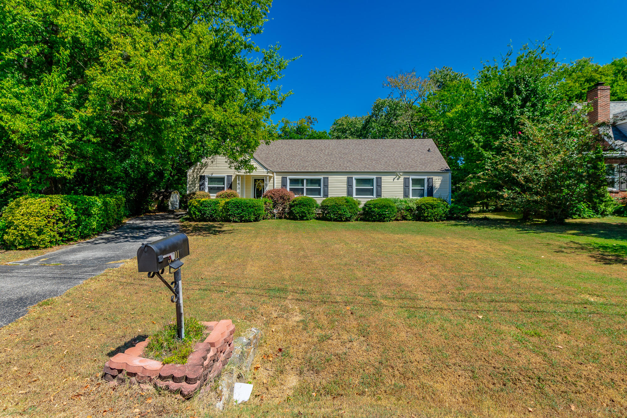 3601 Glendon Drive