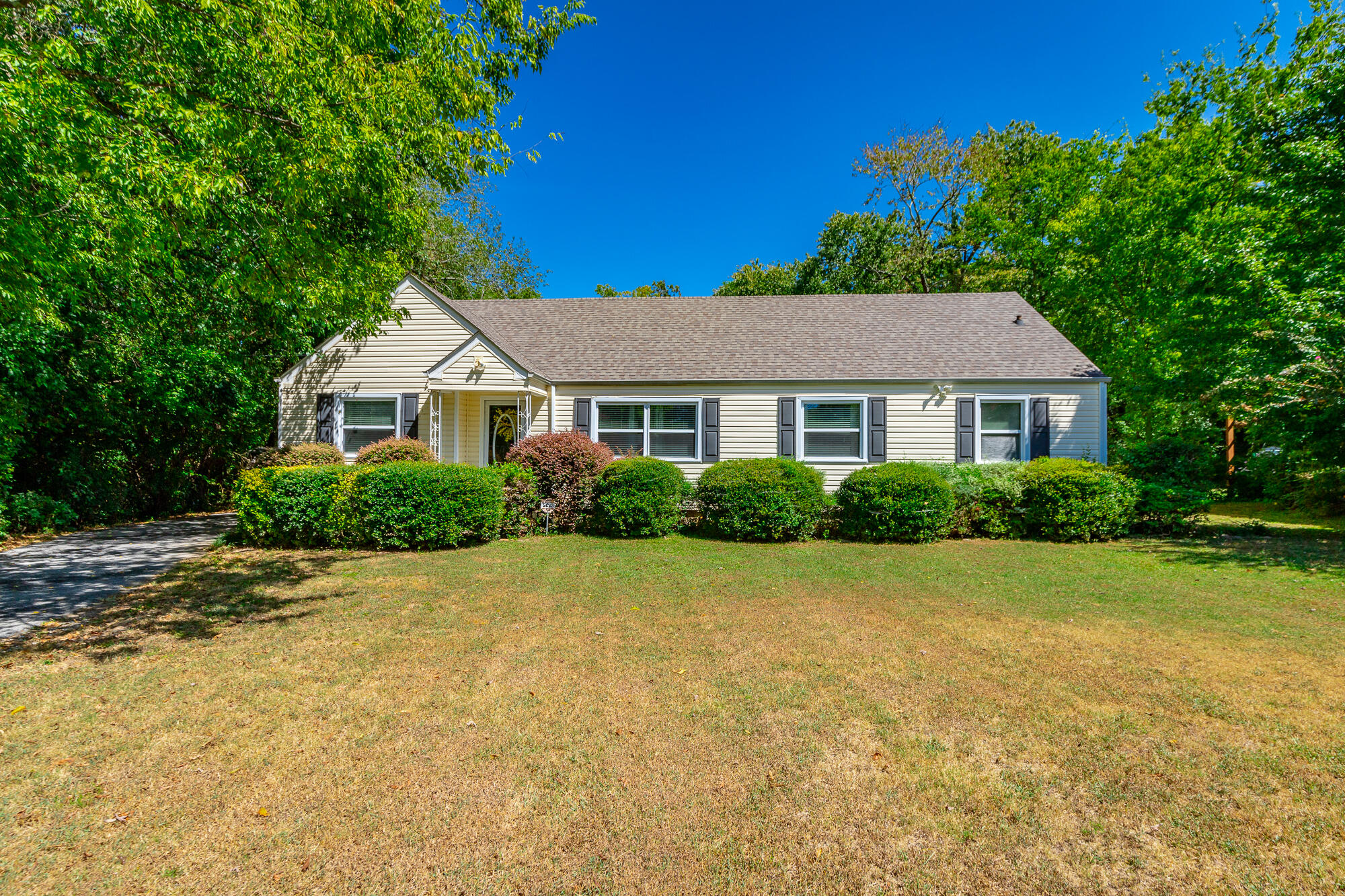 3601 Glendon Drive
