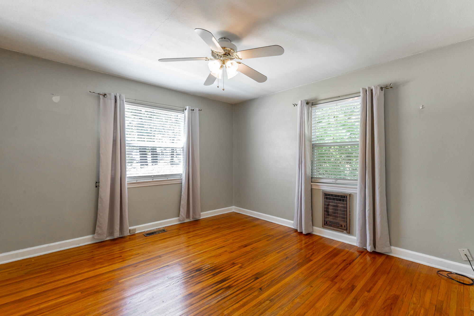 3601 Glendon Drive