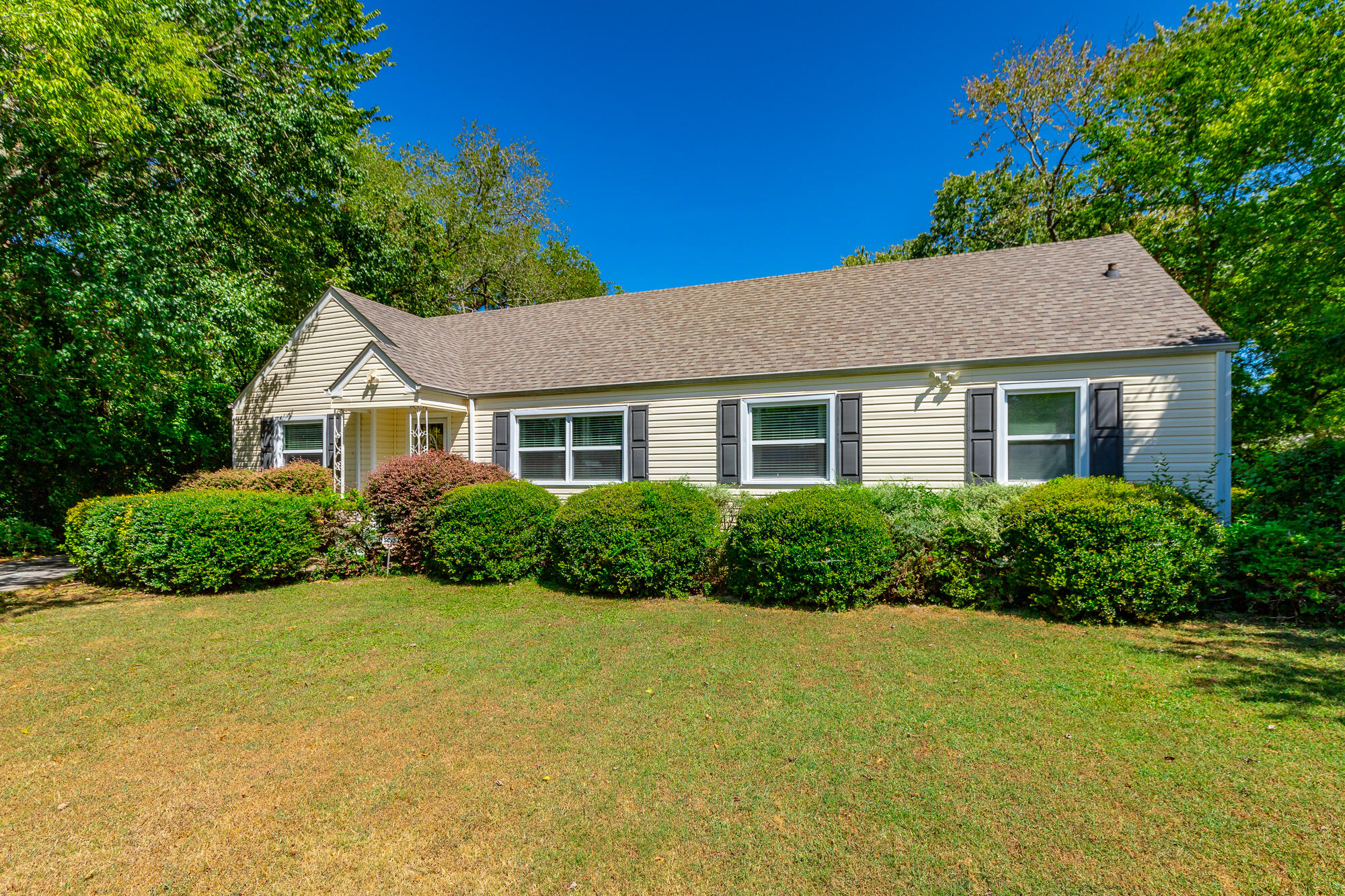 3601 Glendon Drive