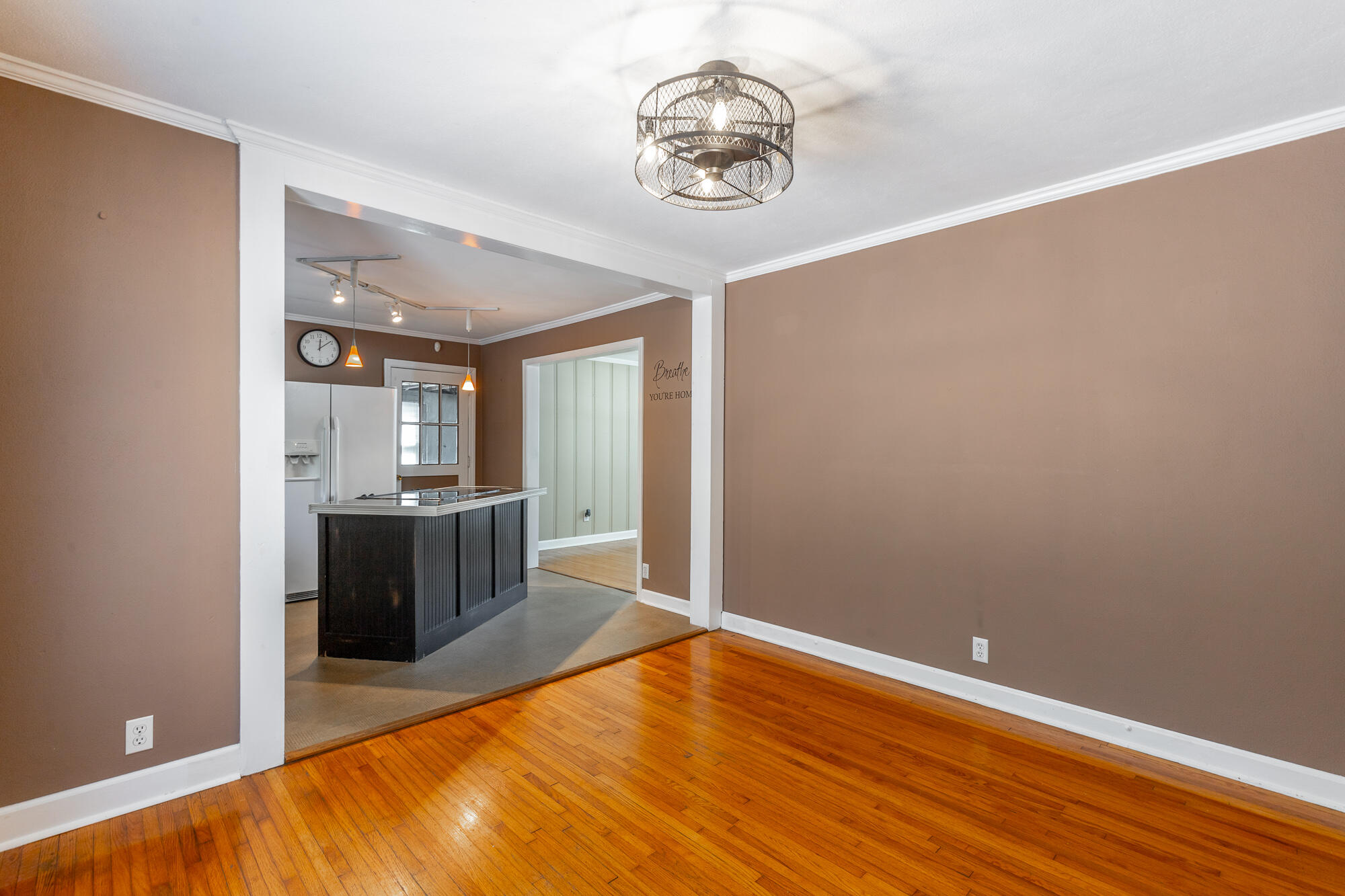 3601 Glendon Drive