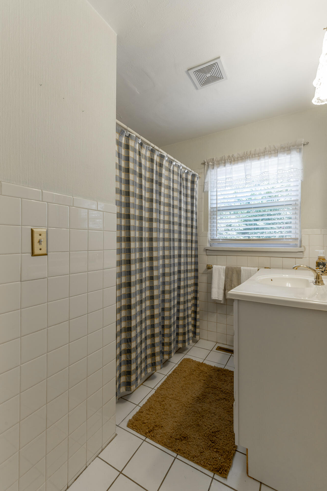 3601 Glendon Drive