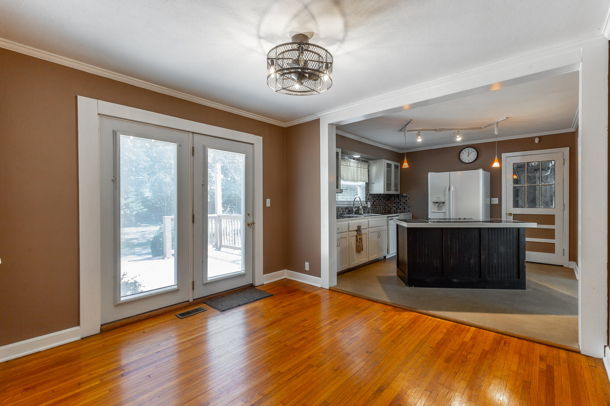 3601 Glendon Drive