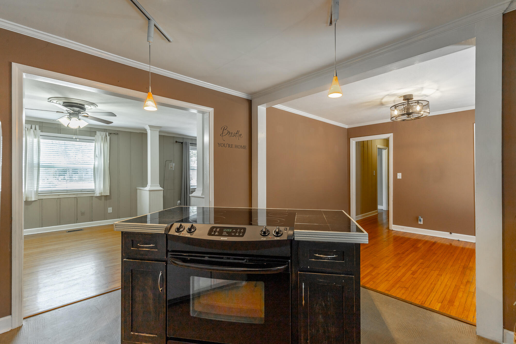 3601 Glendon Drive