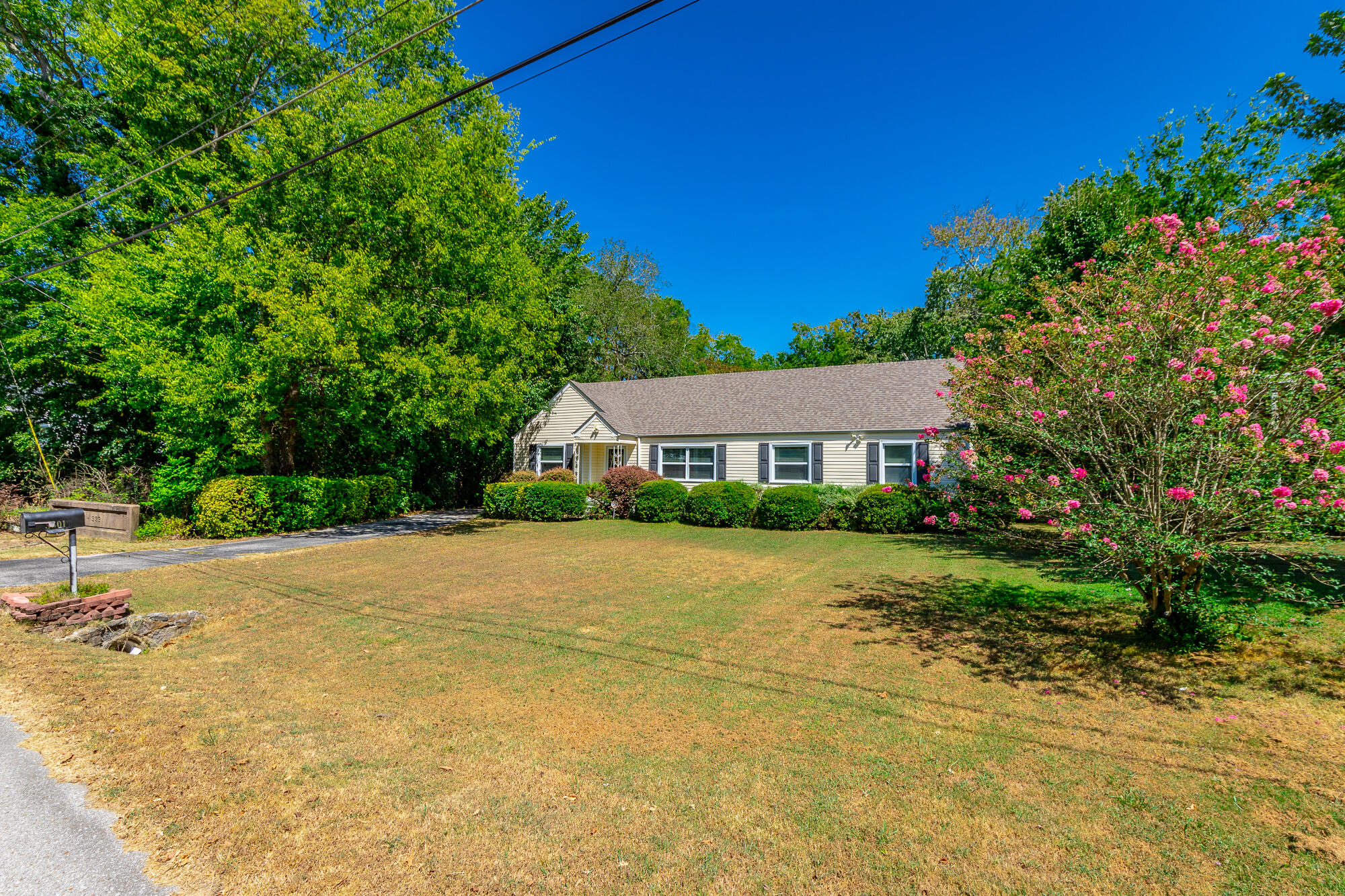 3601 Glendon Drive