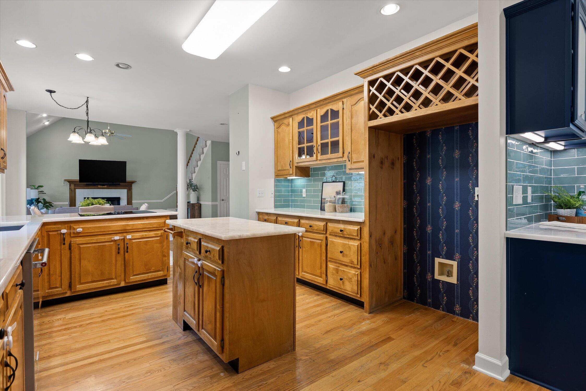 1908 Windy Oaks Lane