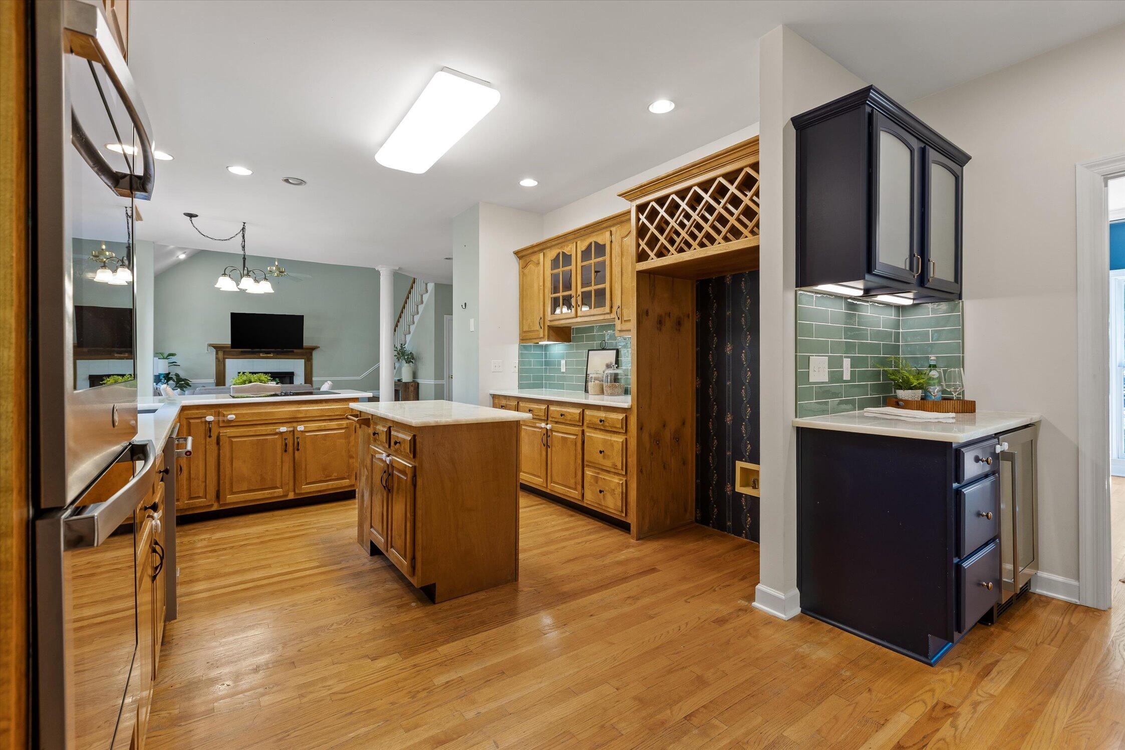 1908 Windy Oaks Lane