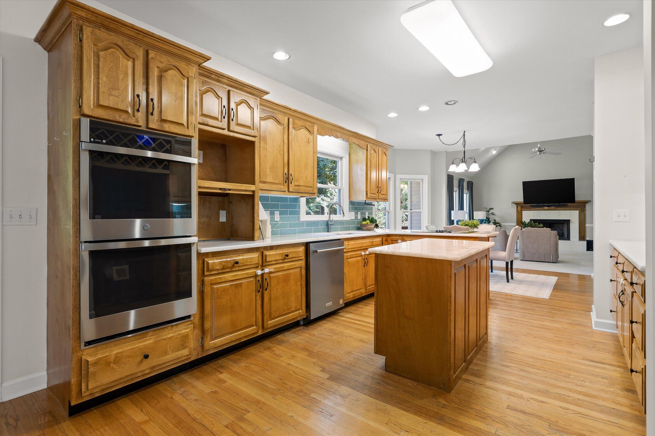 1908 Windy Oaks Lane
