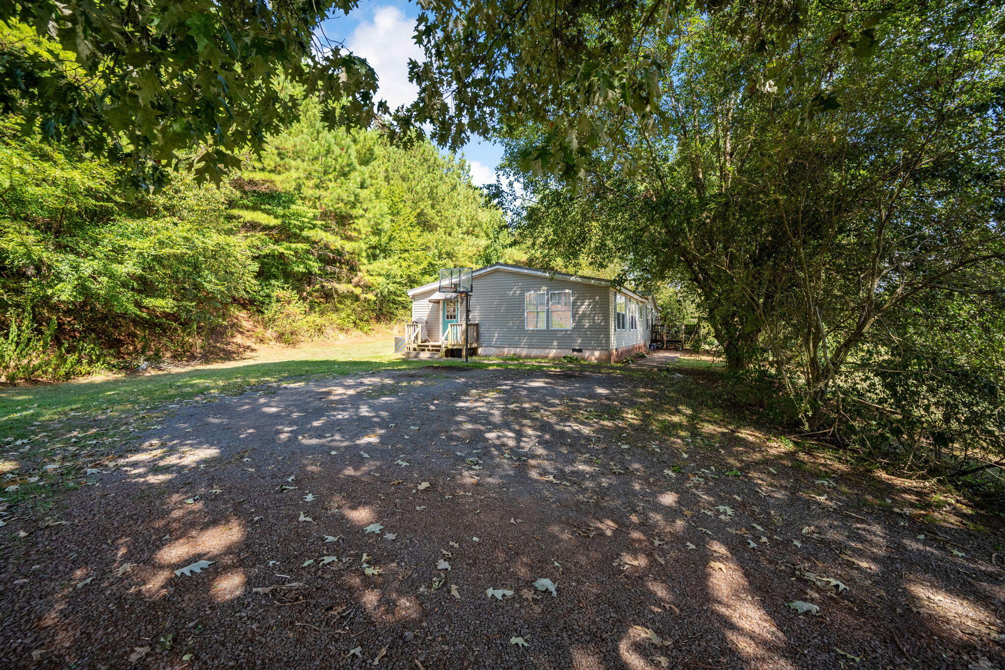 512 Jefferson Trace