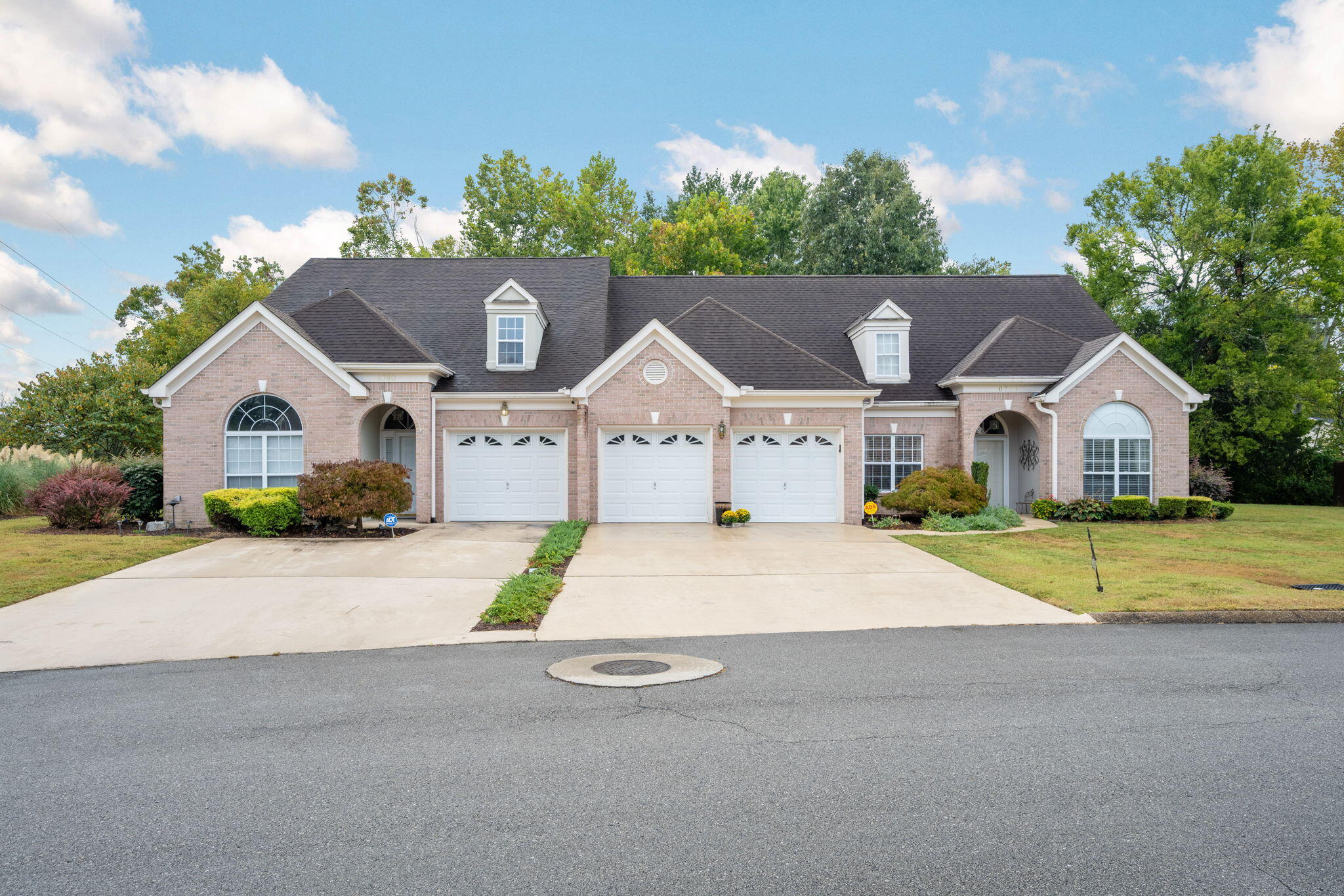 6760 Willow Brook Drive