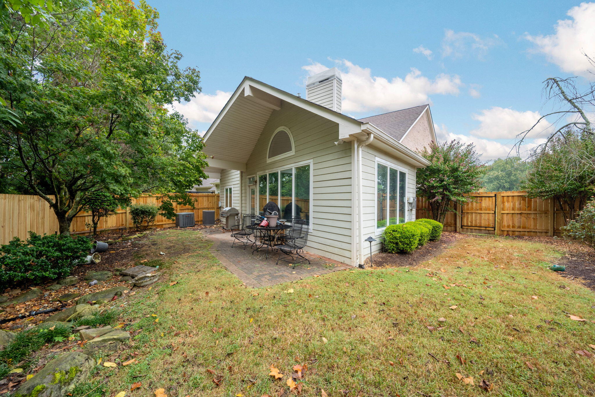 6760 Willow Brook Drive