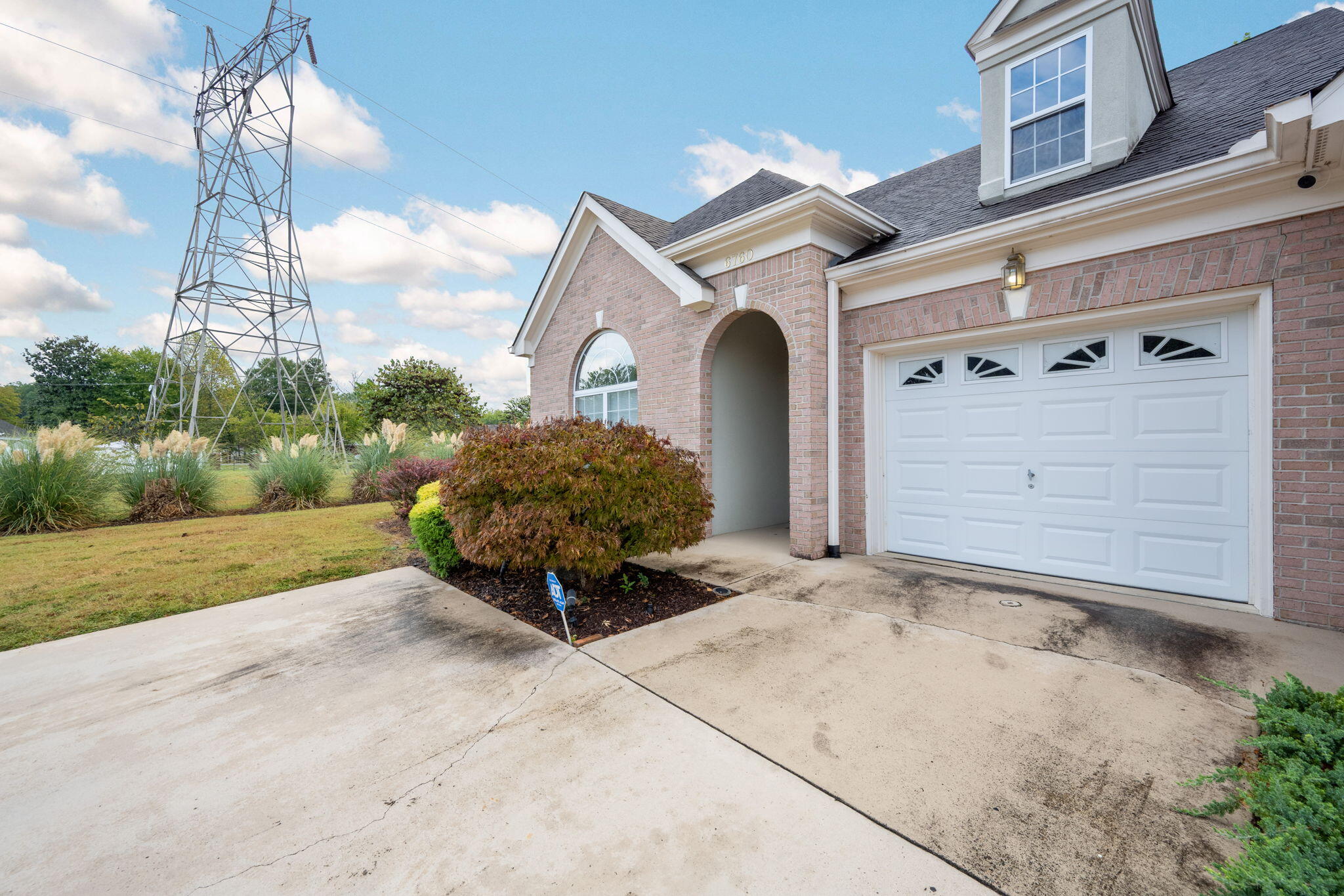6760 Willow Brook Drive