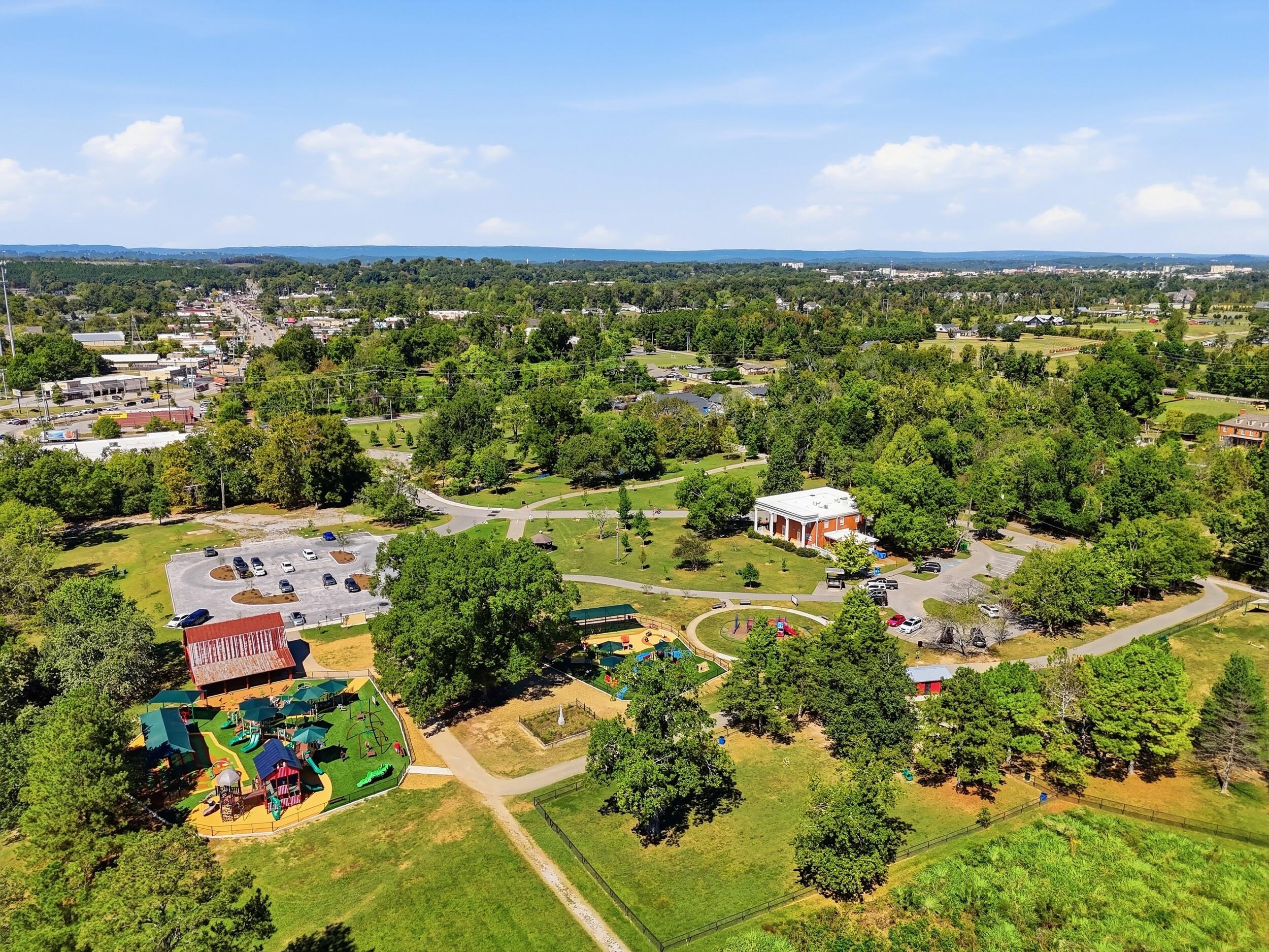 1622 Fernwood Circle